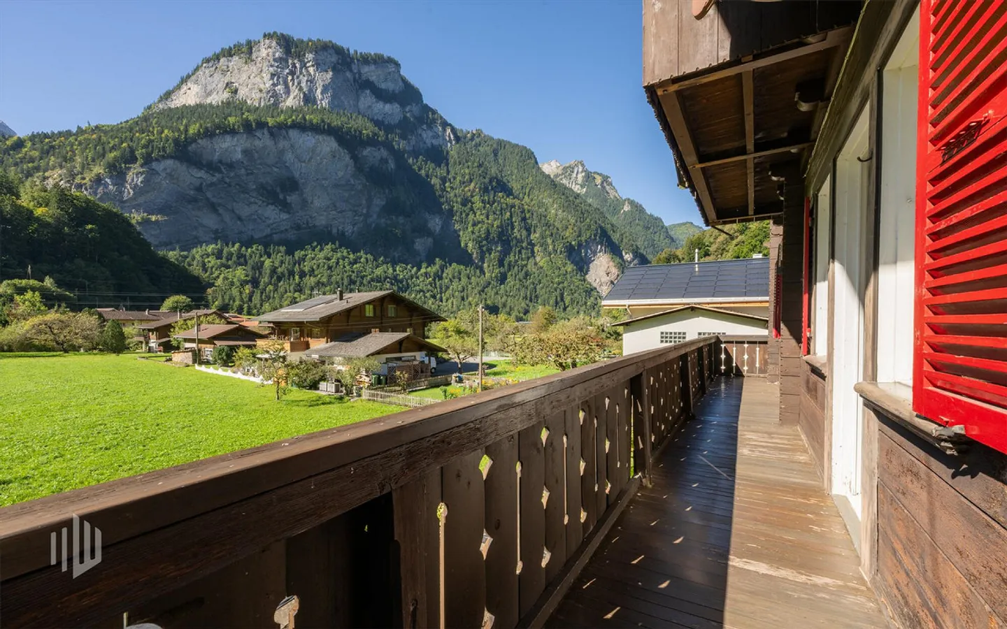 ImmoWyss - Casa Bifamiliare in Bellissimo Stile Chalet con Spazio Esterno - Foto 6 di 10