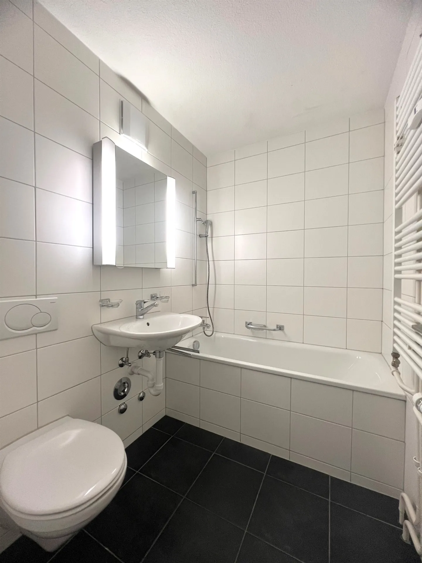 Appartement attrayant et ensoleillé dans un emplacement calme - Photo 5 sur 6