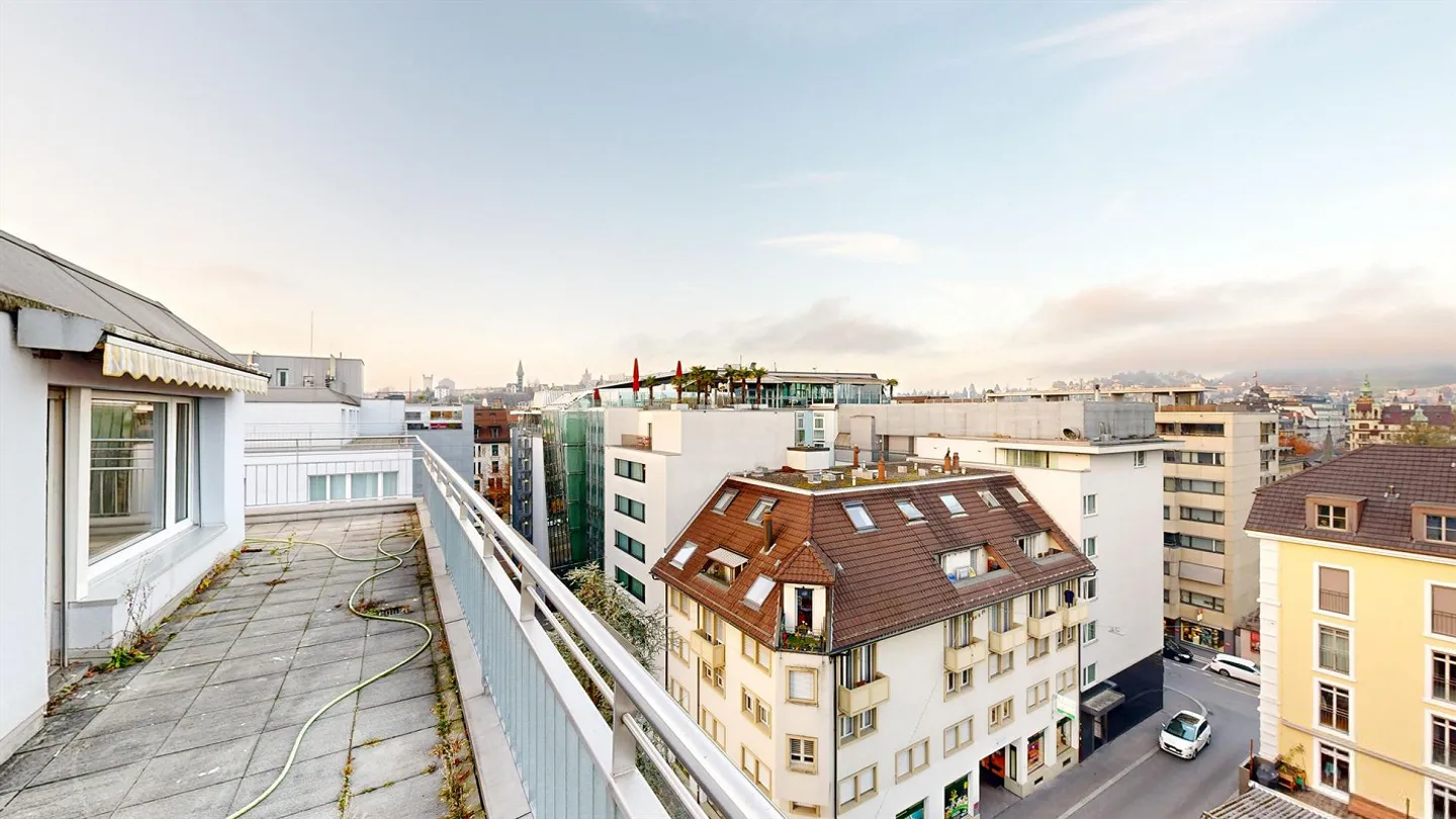 Appartement penthouse exclusif de 4,5 pièces au cœur de Lucerne - Neustadt... - Photo 2 sur 13