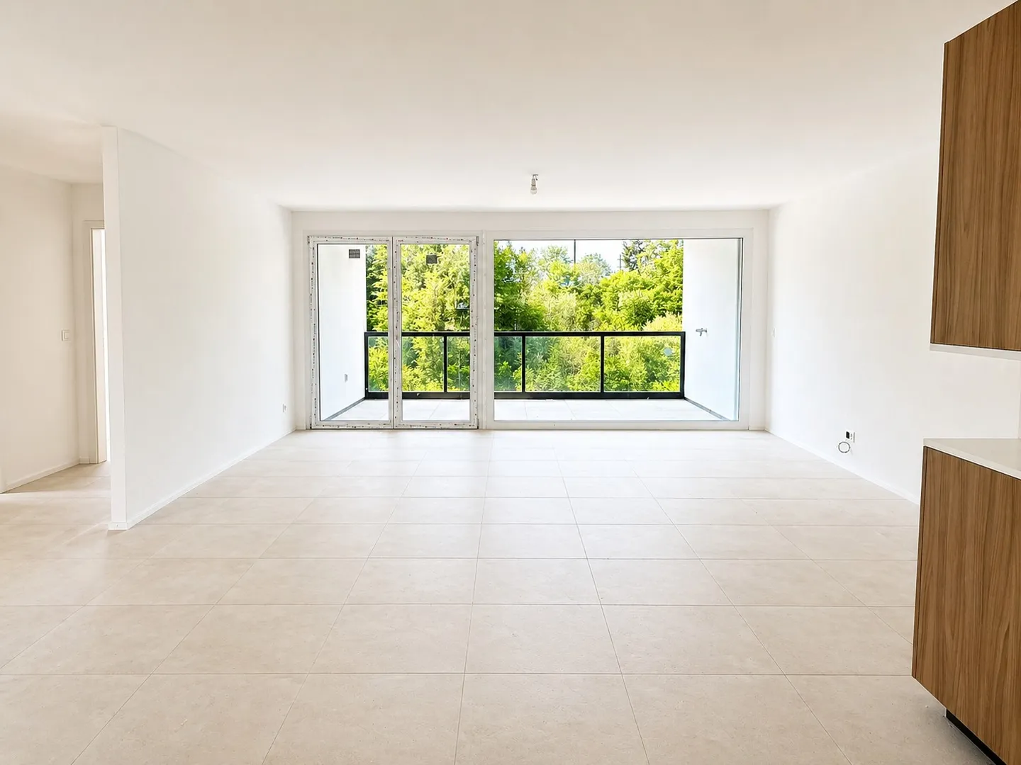 4.5 Room Apartment on the 1st Floor - Photo 1 of 7