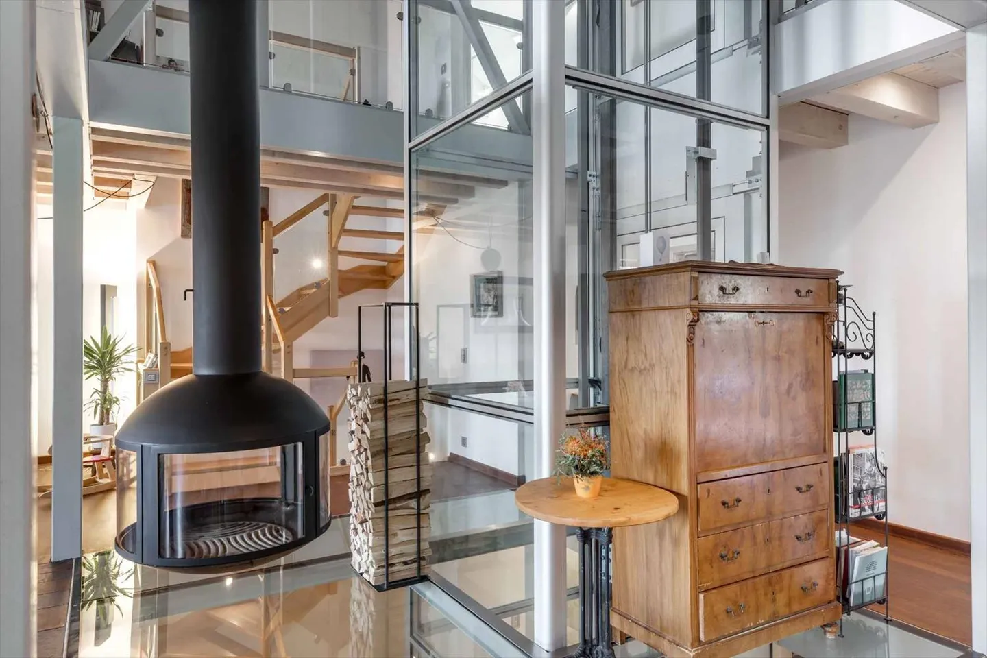 Extraordinary charm property in the heart of Montreux - Photo 1 of 10