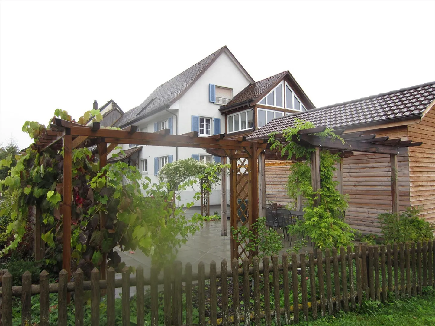 Appartement de 4 1/2 pièces au rez-de-chaussée - Photo 4 sur 4