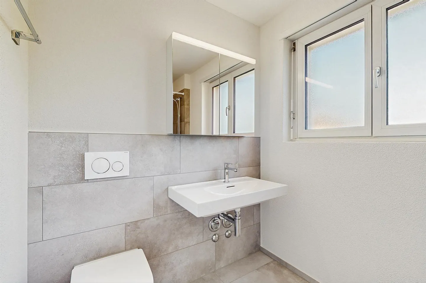 Vie moderne à Schwerzenbach – fraîchement rénové et bien connecté ! - Photo 9 sur 11