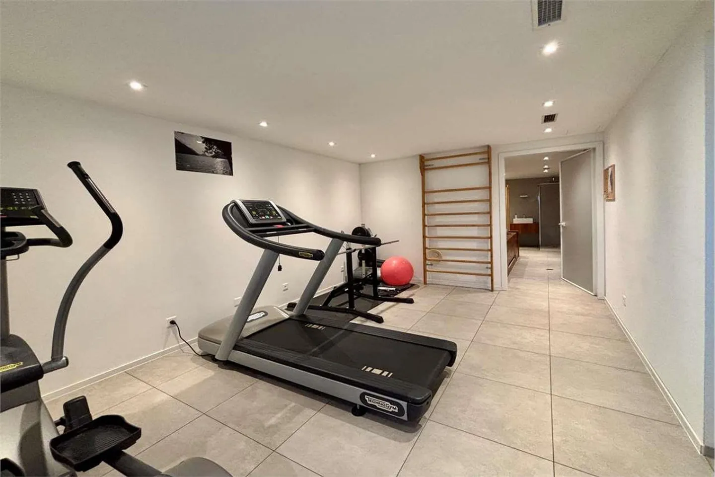 Appartamento moderno con vista lago - Foto 11 di 13