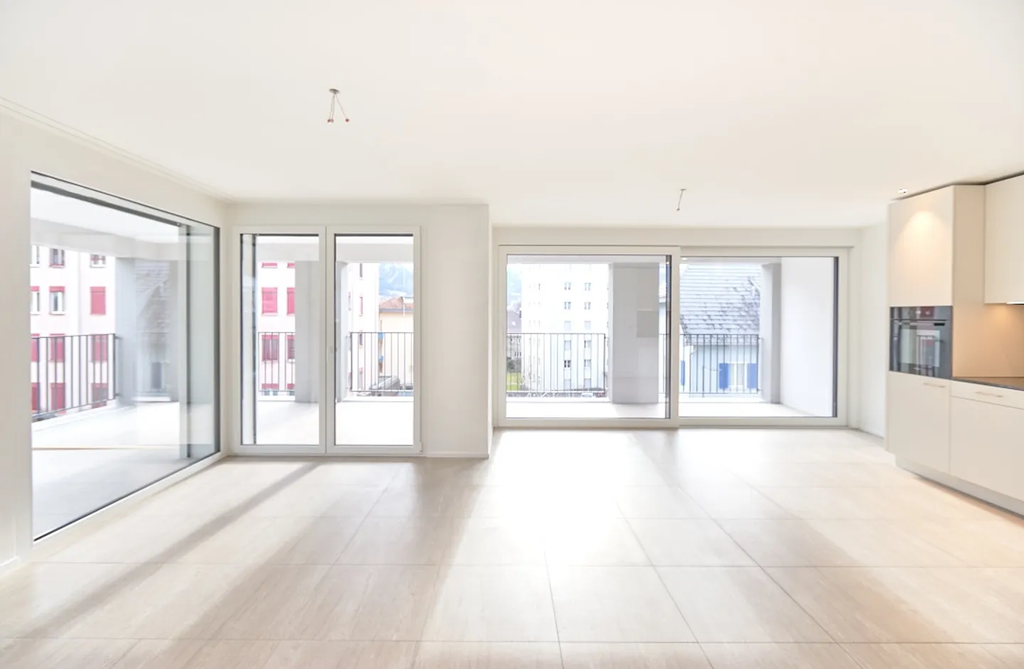 Top 3.5 Zimmer-Wohnung / 2. OG - Foto 5 von 15
