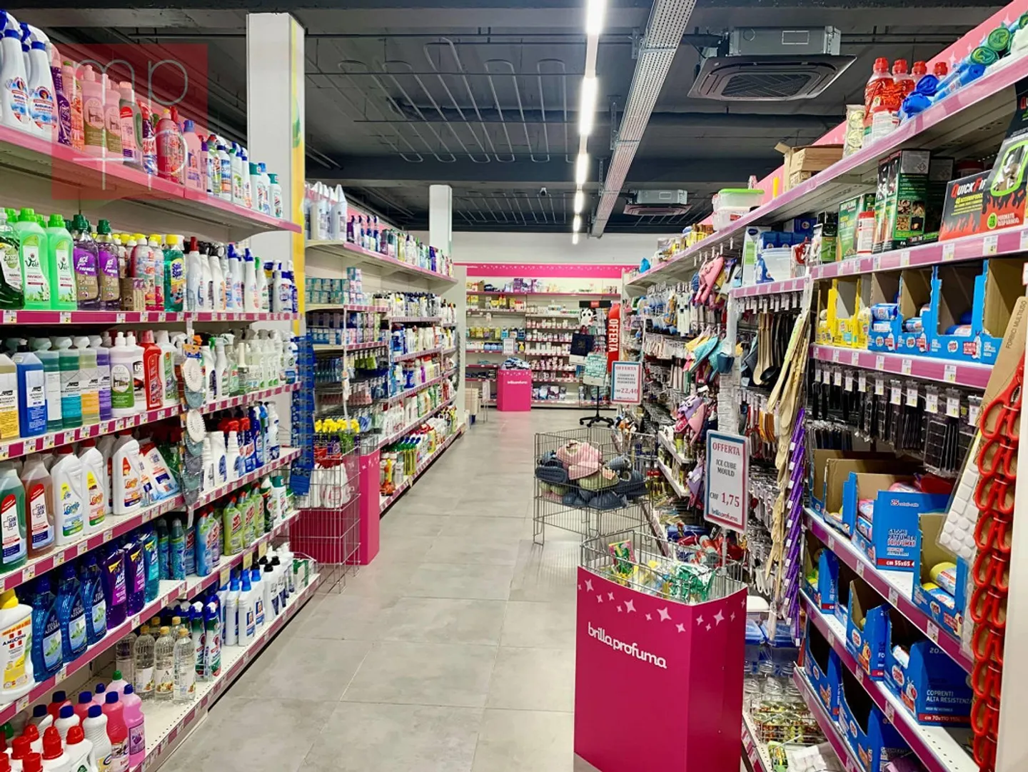 Spazio Commerciale a Tenero - Foto 5 di 8
