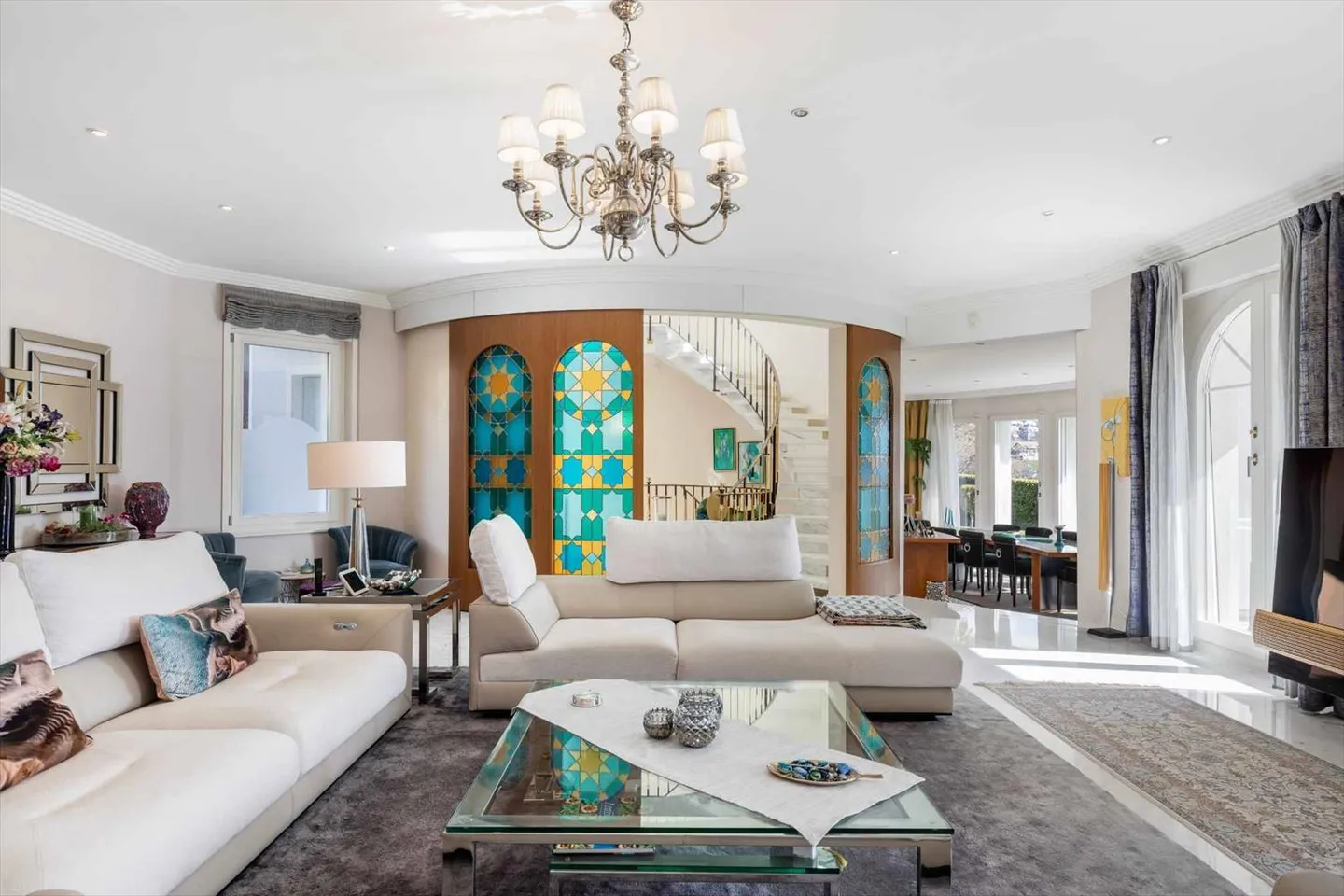 Villa for sale - Photo 2 of 11