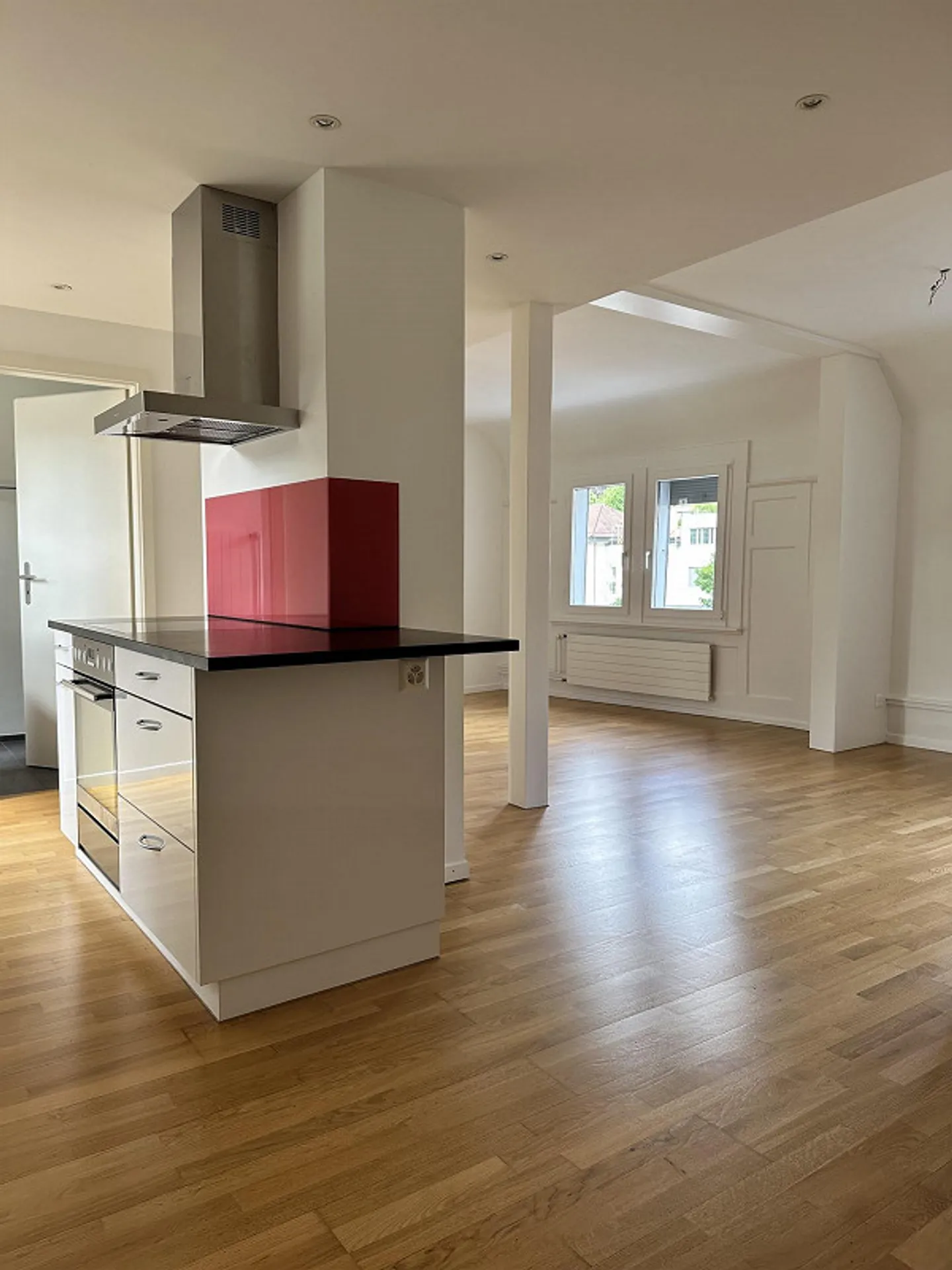 Appartamento in città con stile e fascino - Foto 2 di 8