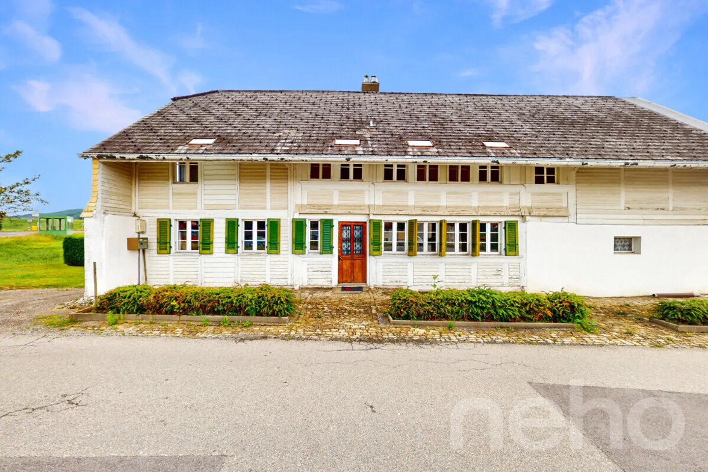 Selten! Schönes Grundstück für Einfamilienhaus oder Wohnungen - Foto 1 von 12