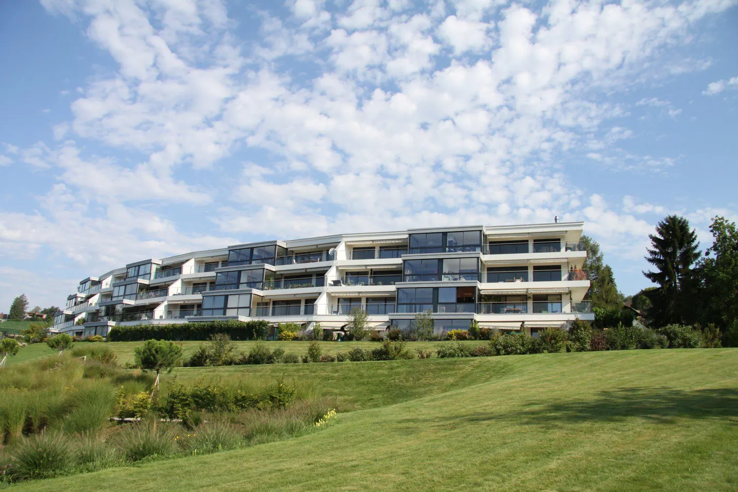 Contemporary Apartment with Lake View - Photo 1 of 15
