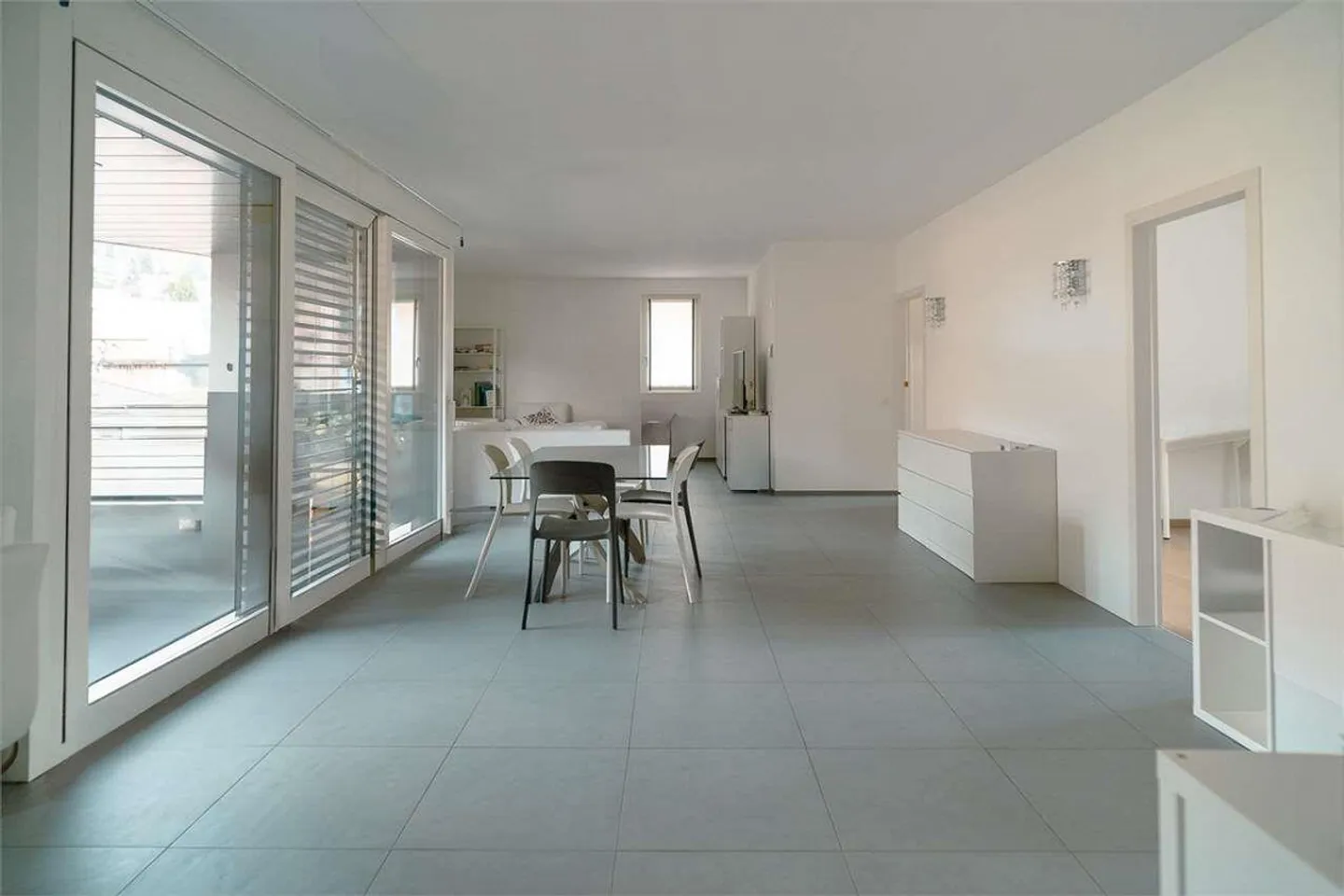 Appartement élégant près du centre de Lugano - Photo 5 sur 13