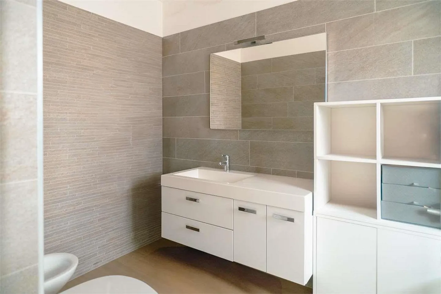 Appartement élégant près du centre de Lugano - Photo 11 sur 13