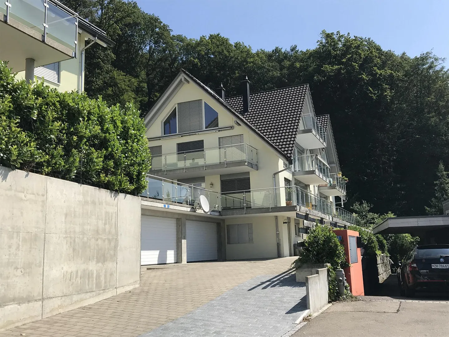 3 1/2 Room Apartment with Additional Hobby Room in the Basement Included - Photo 2 of 14