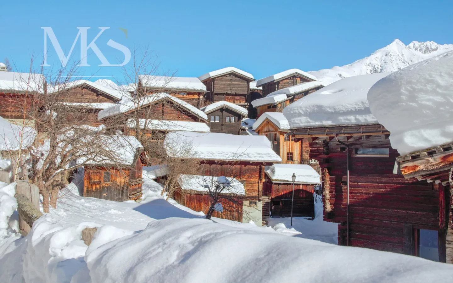 Exklusive Duplex-Luxuswohnung im umgebauten Stall im Herzen von Geschinen - Photo 24 of 32