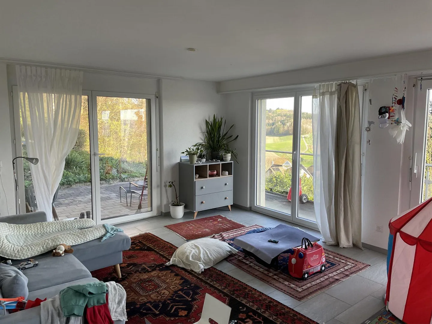 3 1/2 Room Apartment with Additional Hobby Room in the Basement Included - Photo 5 of 14