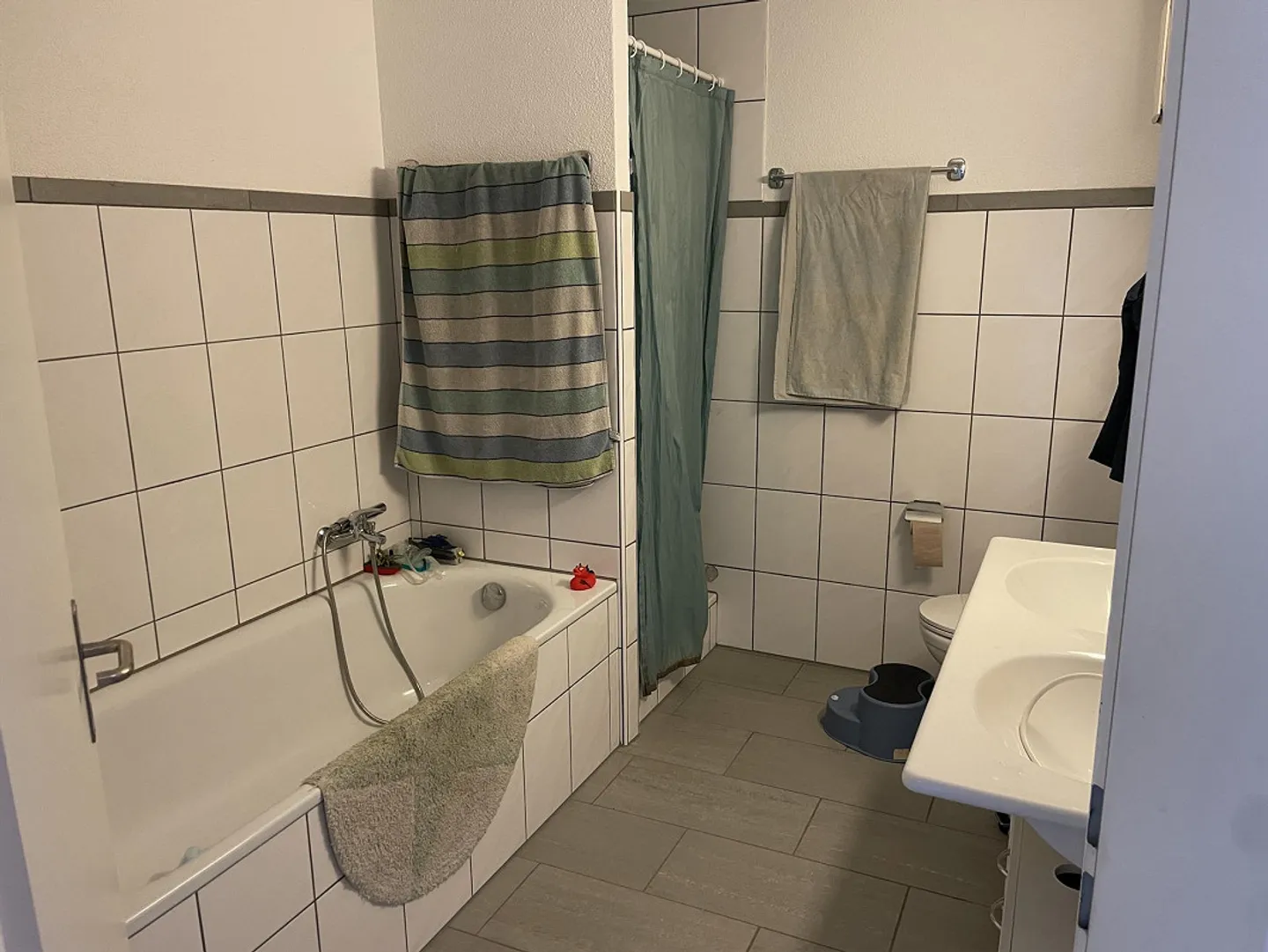 3 1/2 Room Apartment with Additional Hobby Room in the Basement Included - Photo 11 of 14