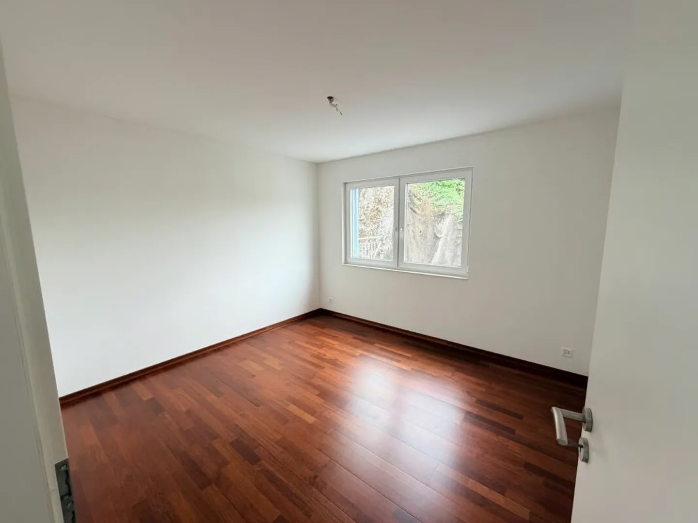 Moderne 4.5 Zimmer Maisonette - Foto 9 von 17