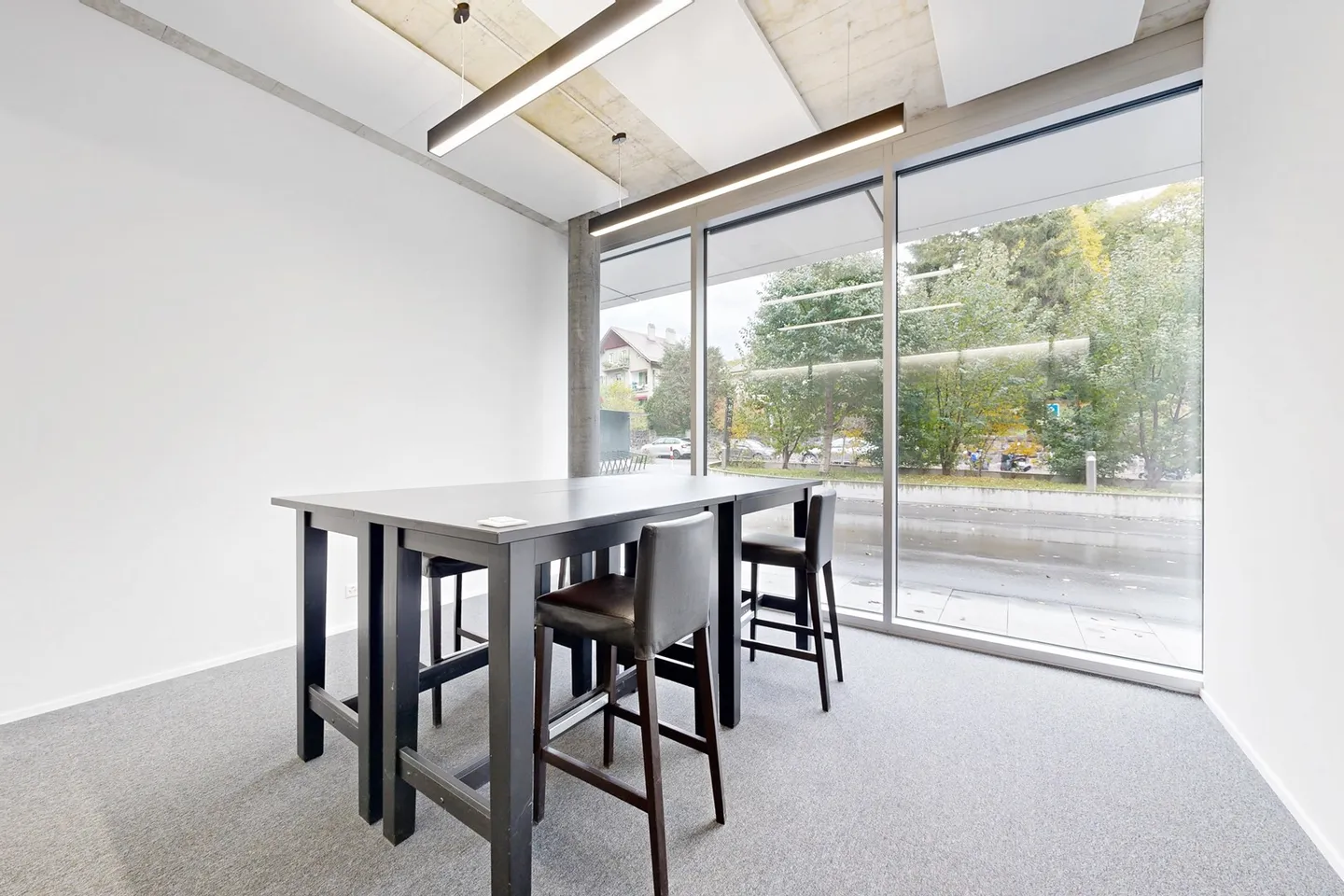 Modern Office Space - Photo 3 of 11