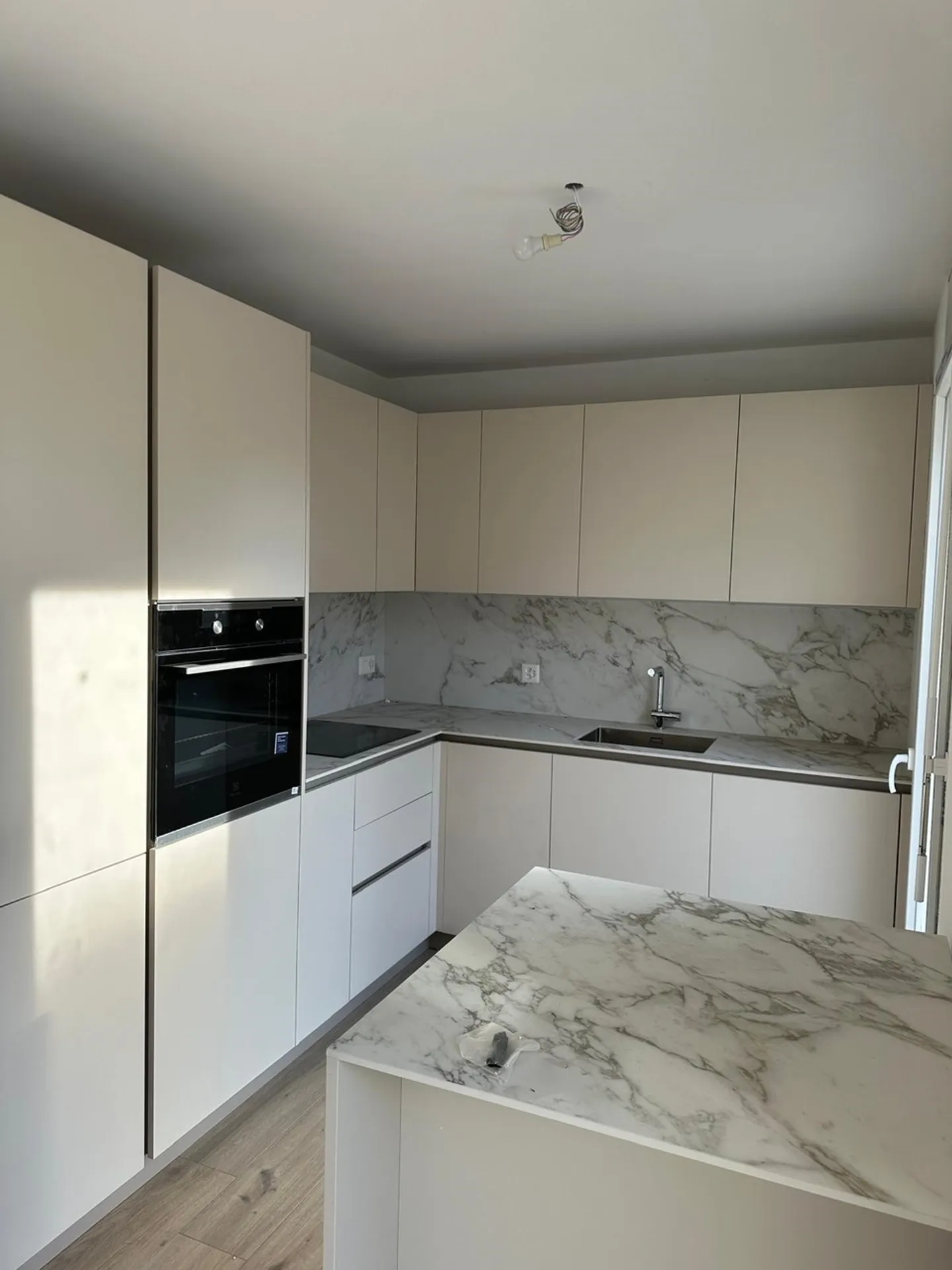 Modern Single-Family House in Cresciano - Photo 5 of 13