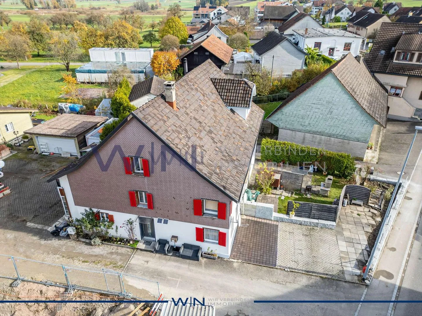 Residential building for sale - Photo 4 of 10