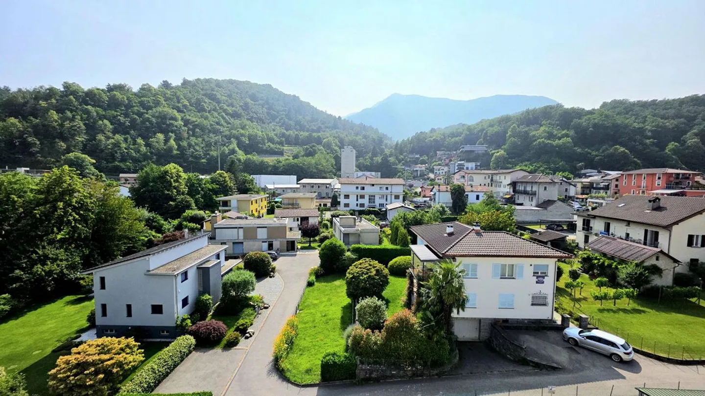 Dove la luce incontra la vista: il tuo rifugio tra cielo e montagne | Wo Licht auf Aussicht trifft: Ihr Rückzugsort zwischen Himmel und Bergen - Foto 5 di 7
