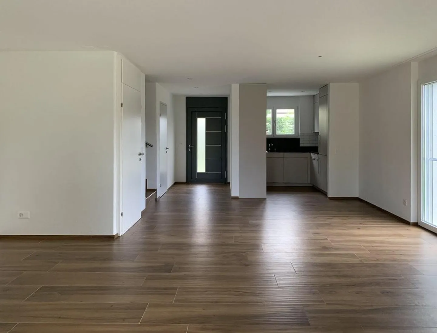 Nature-oriented living in a single-family house - Photo 2 of 12