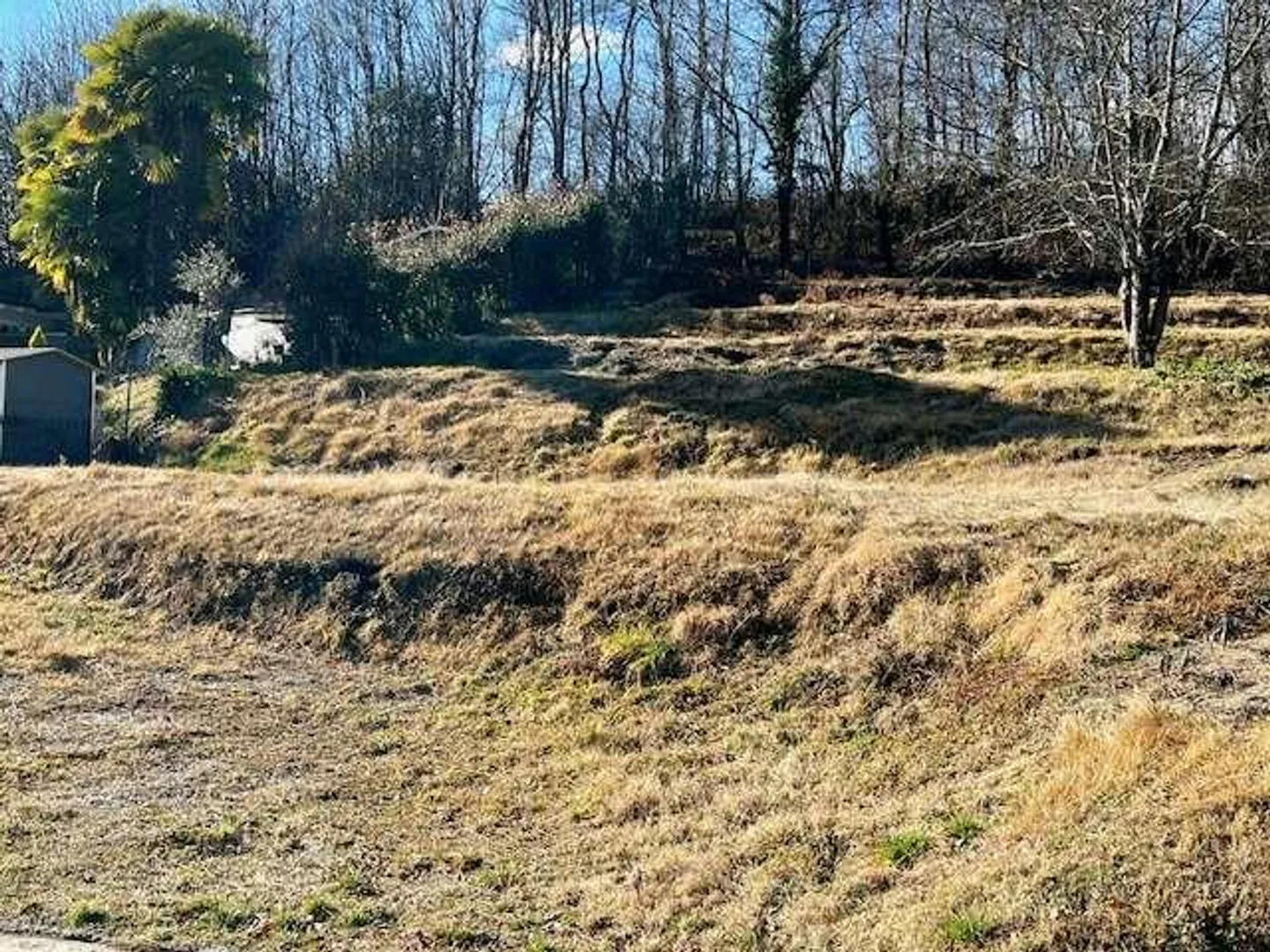 Terrain à bâtir avec permis - Photo 2 sur 4