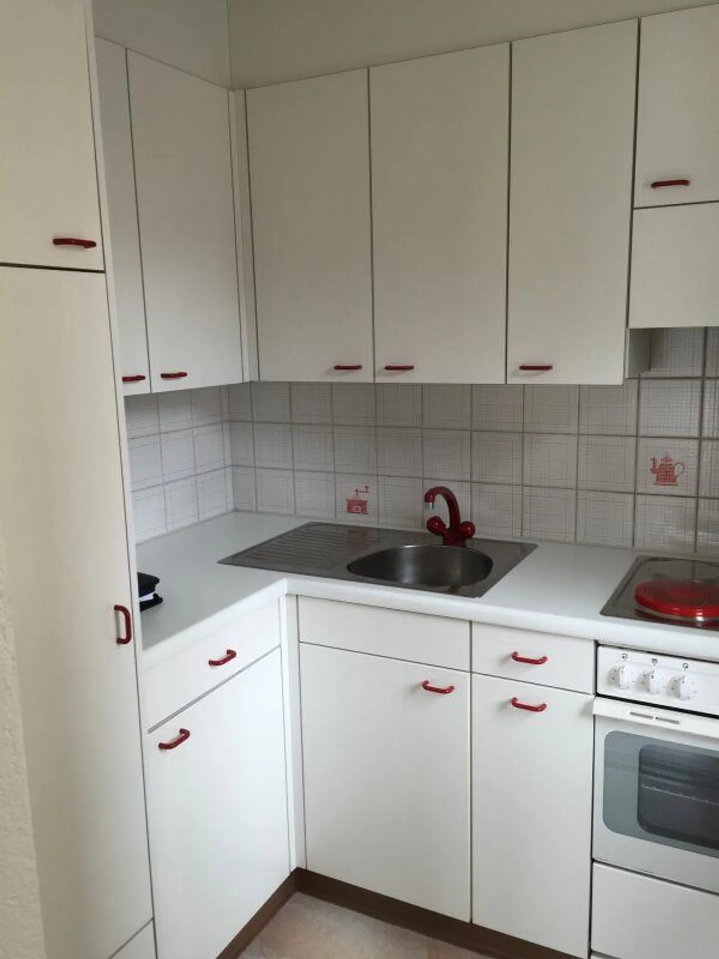 Appartement confortable de 2,5 pièces dans le centre du village de Mels - Photo 4 sur 5