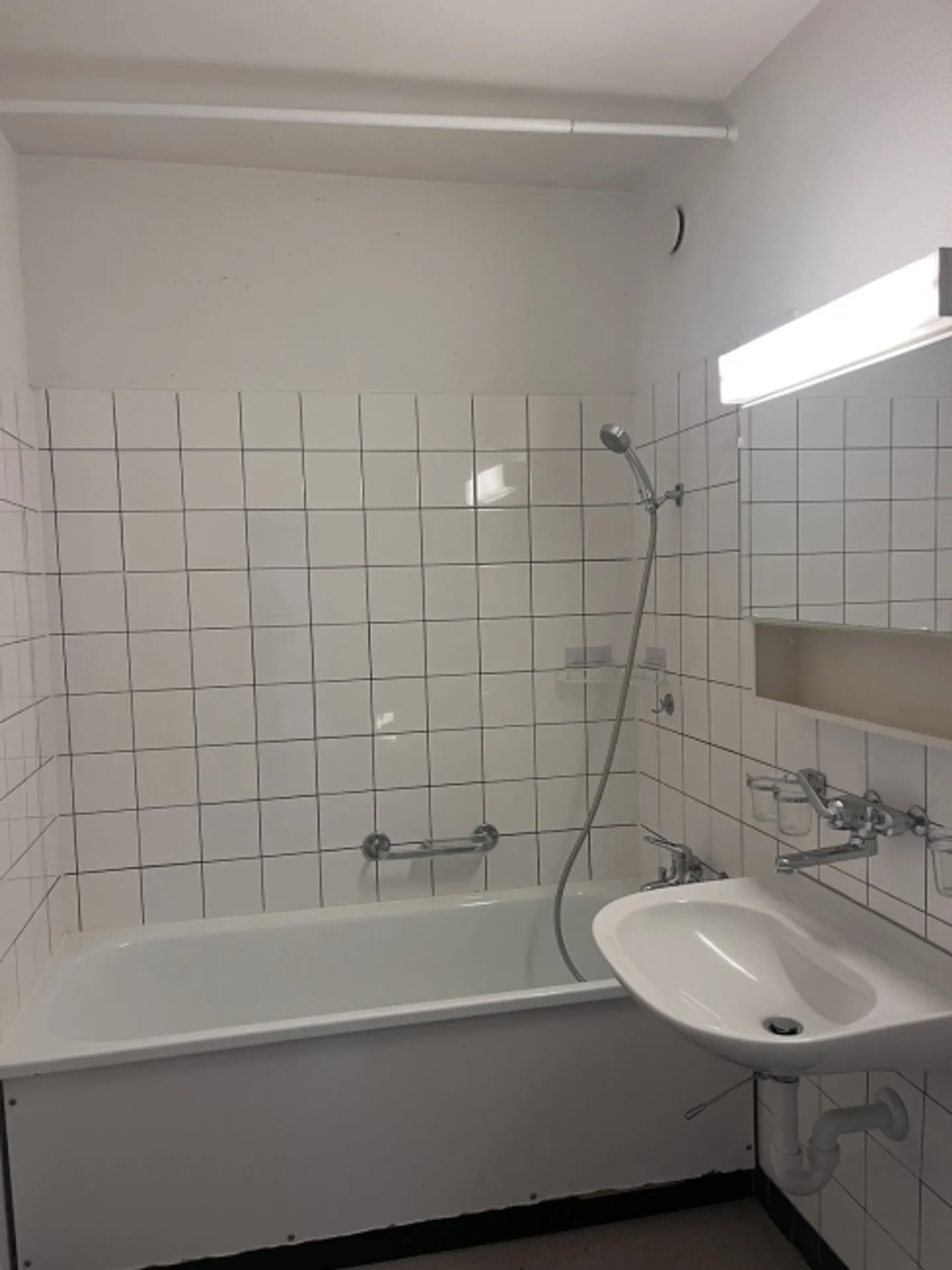 10 minutes du centre-ville de Bâle - Appartement central de 3 pièces - Photo 8 sur 8