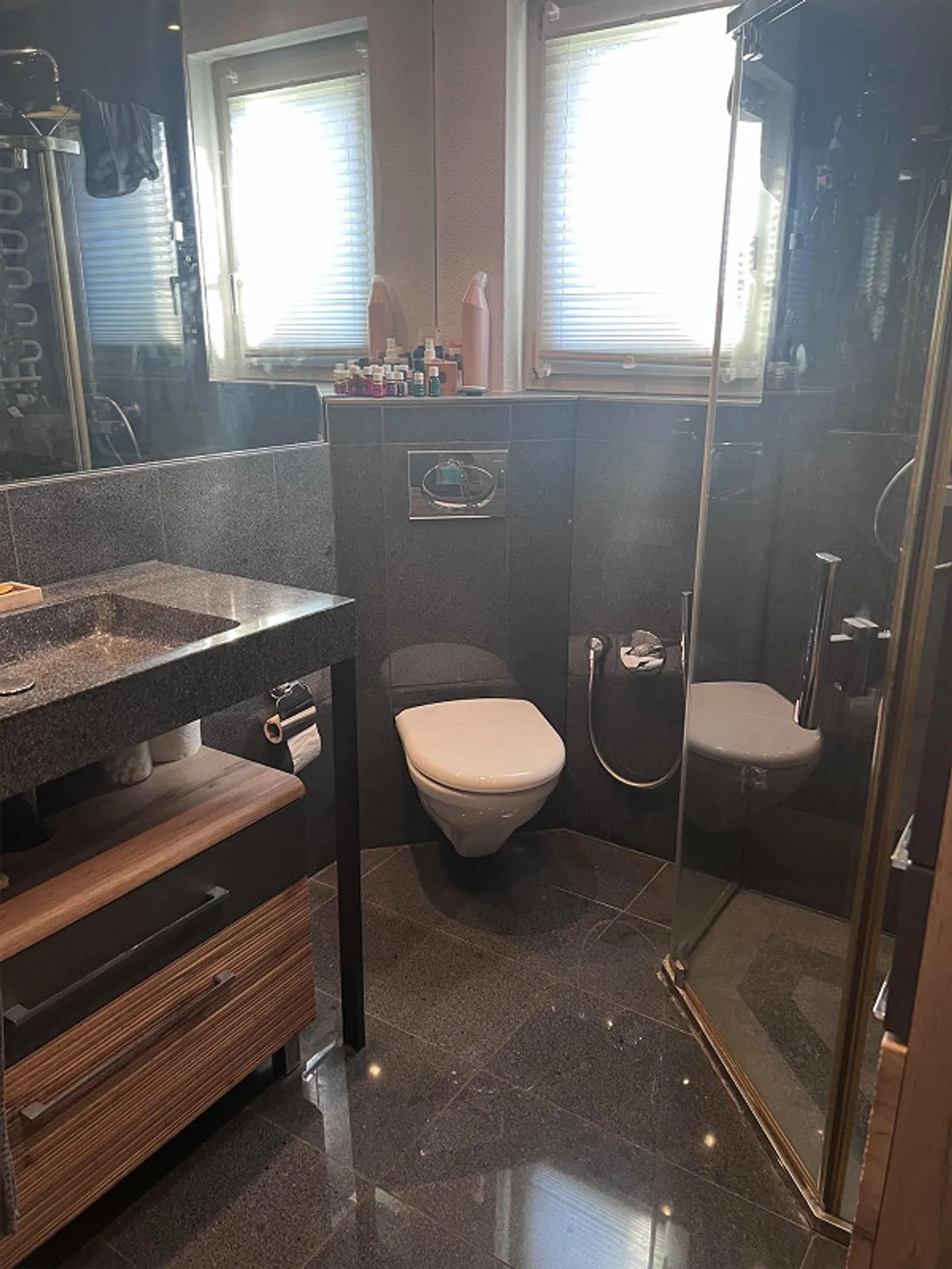 Casa indipendente in una zona residenziale - Foto 9 di 9