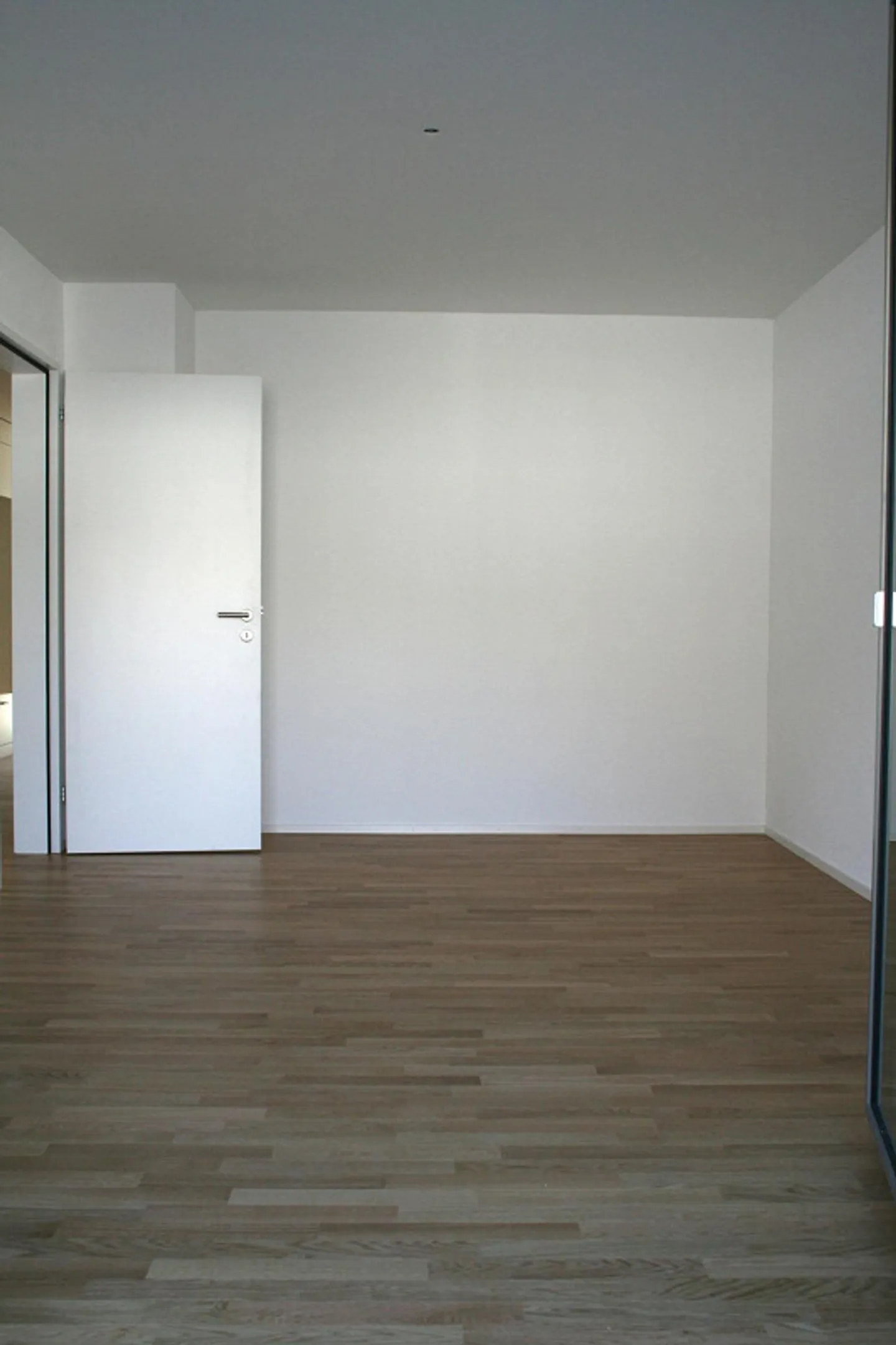 Attractive 2.5-room apartment in Schwyz - Photo 3 of 6