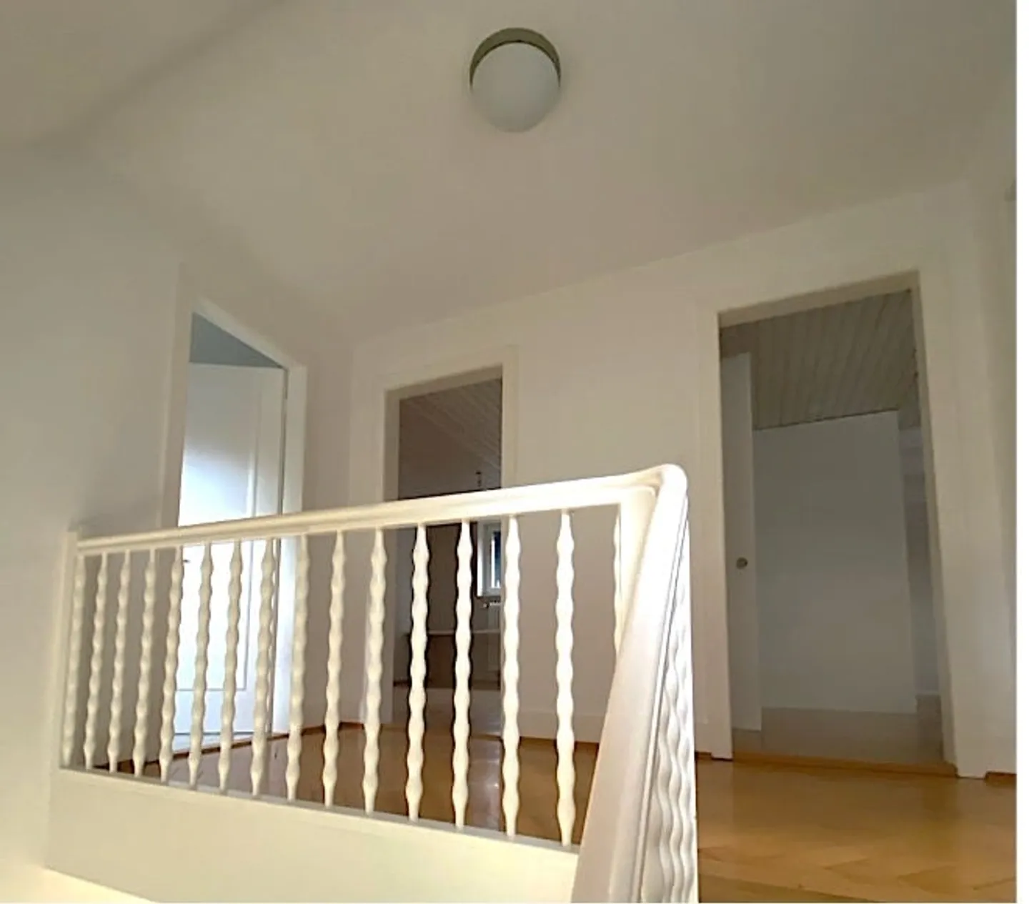 Herrschaftliches Haus mit Garten - Foto 12 von 18