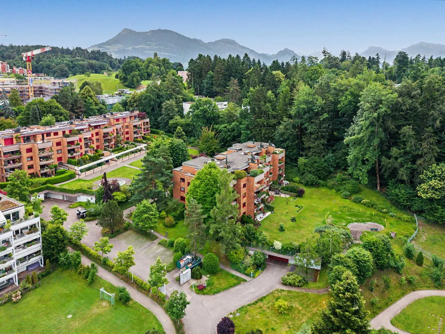 3.5 Room Condominium in Lucerne – Green Location Near the Lake, Balcony... - Photo 2 of 6