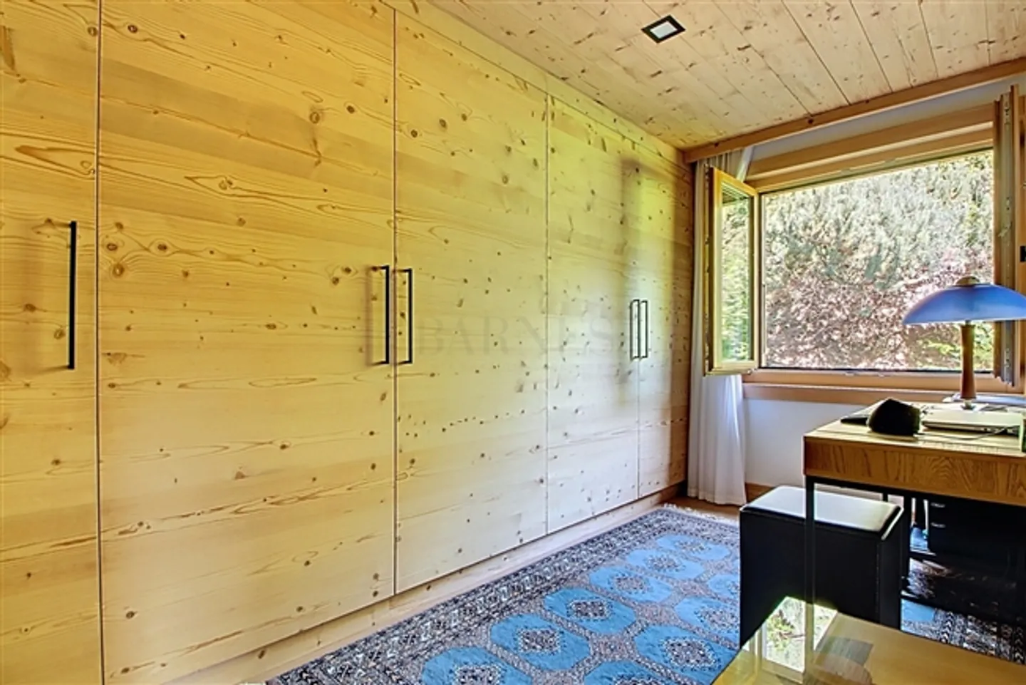 Château-d'Oex – Outstanding renovated 4.5-room apartment - Photo 7 of 11