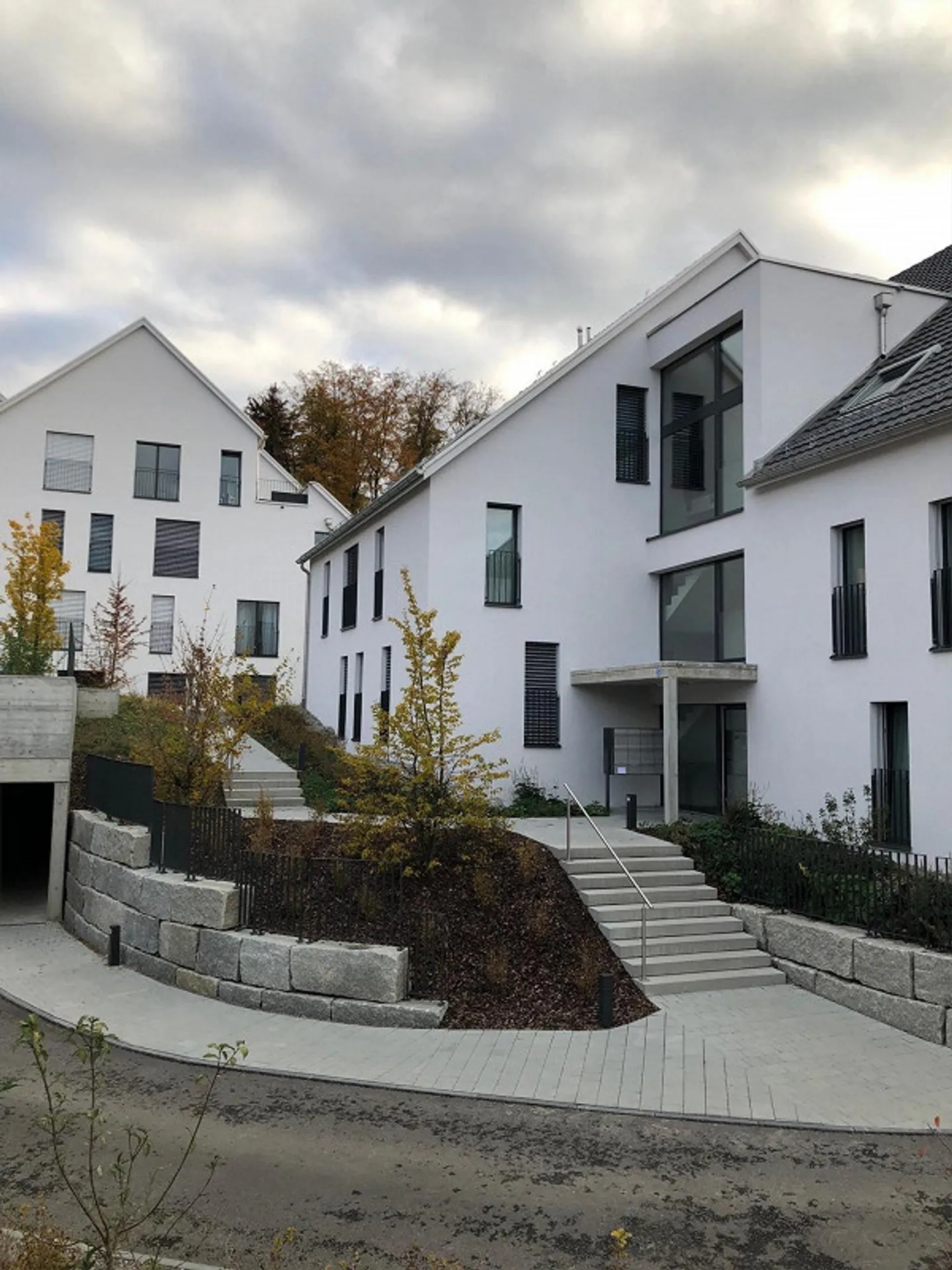 Ampio appartamento di 4,5 locali in affitto a Bonstetten! - Foto 1 di 12