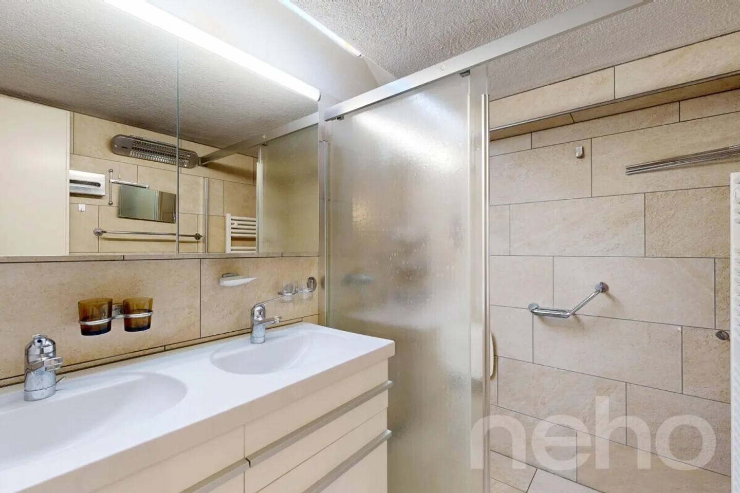 Plan d'étage unique avec 152 m2 de surface habitable - Photo 8 sur 12