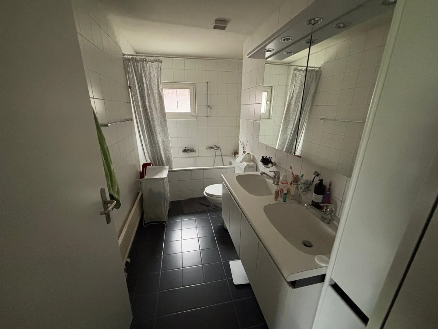 Ampio appartamento di 4,5 stanze con vista a Kirchlindach - Foto 21 di 27