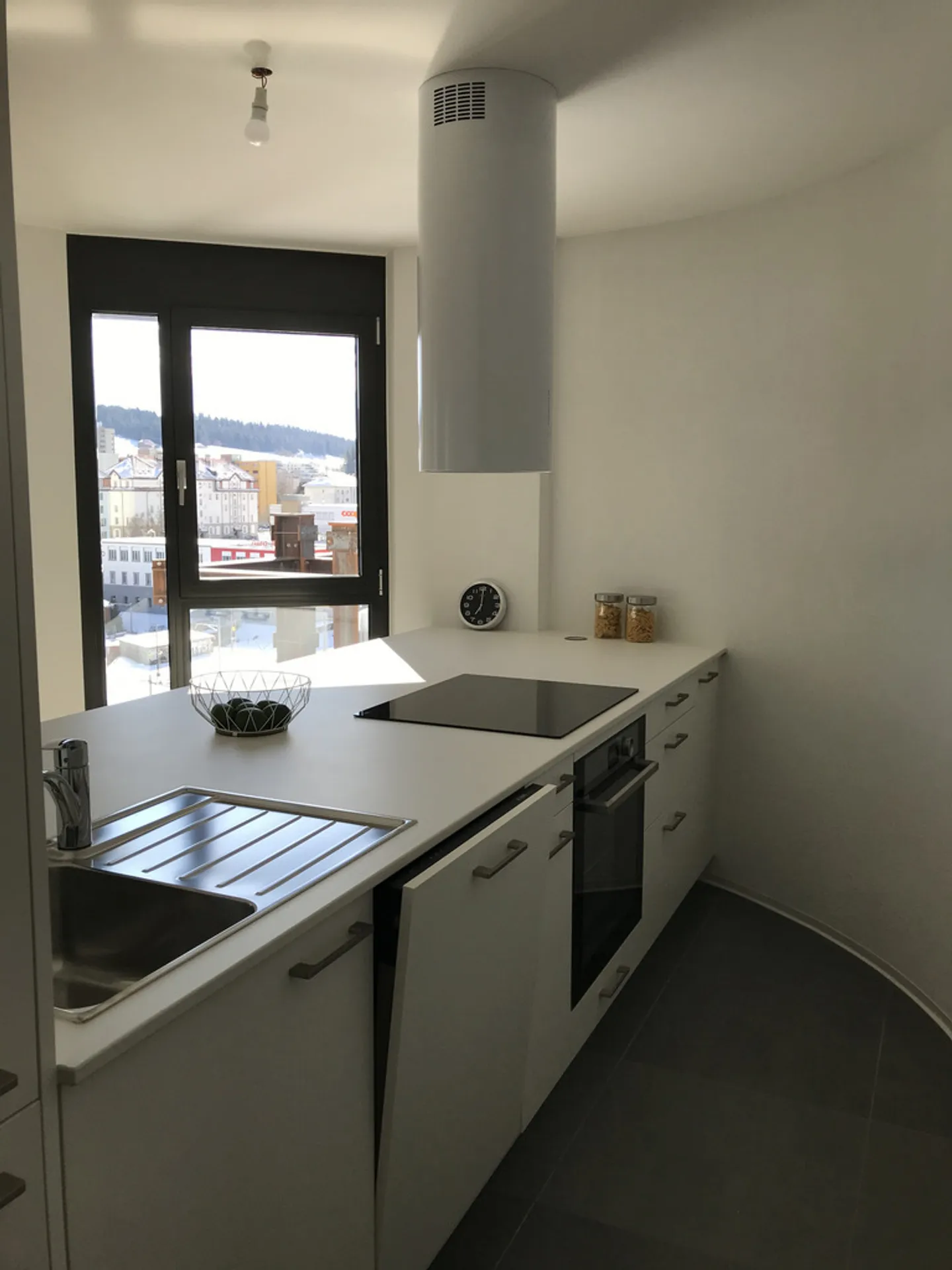 4.5-room apartment with balcony - Photo 5 of 12