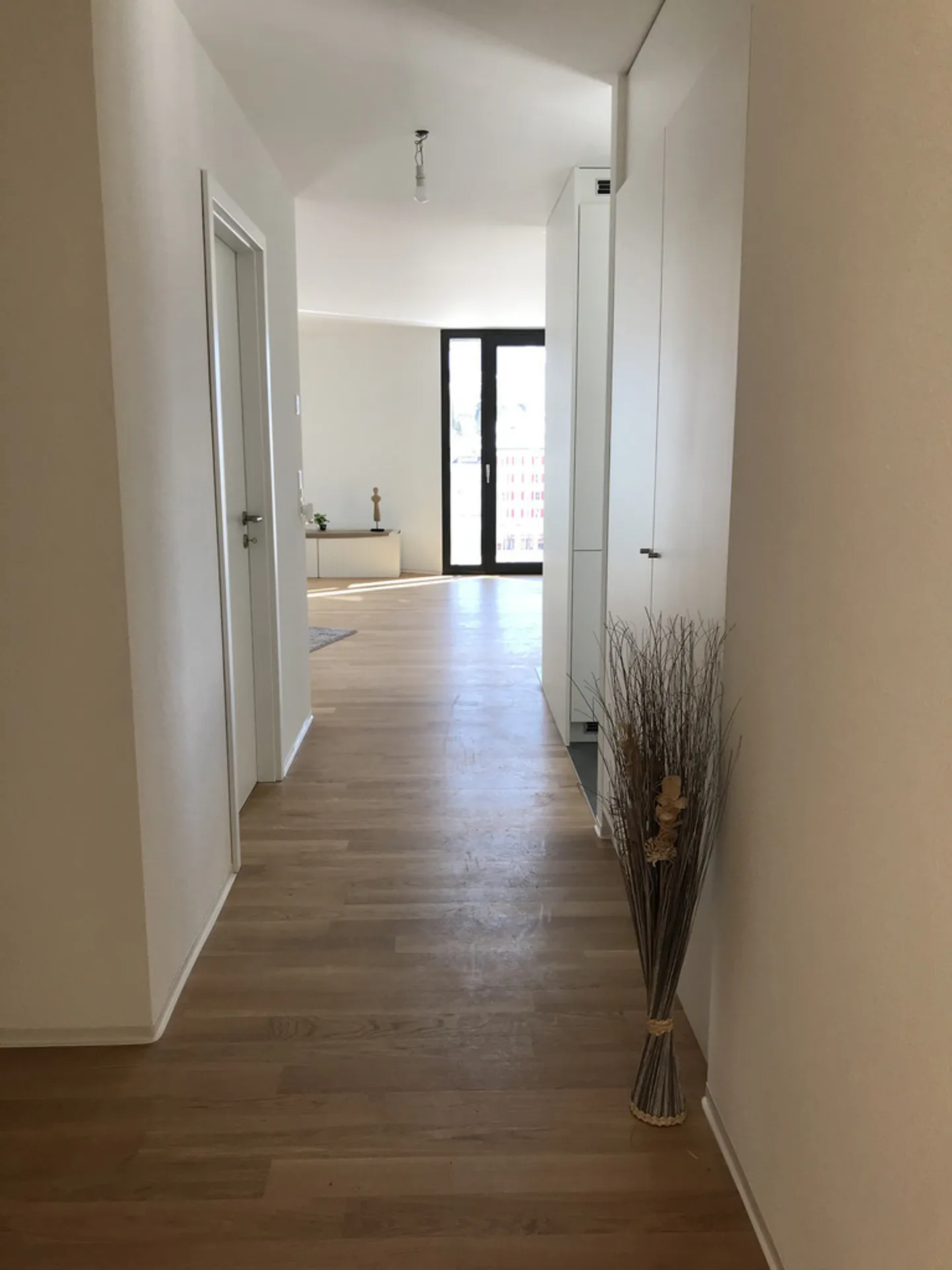 4.5-room apartment with balcony - Photo 1 of 12