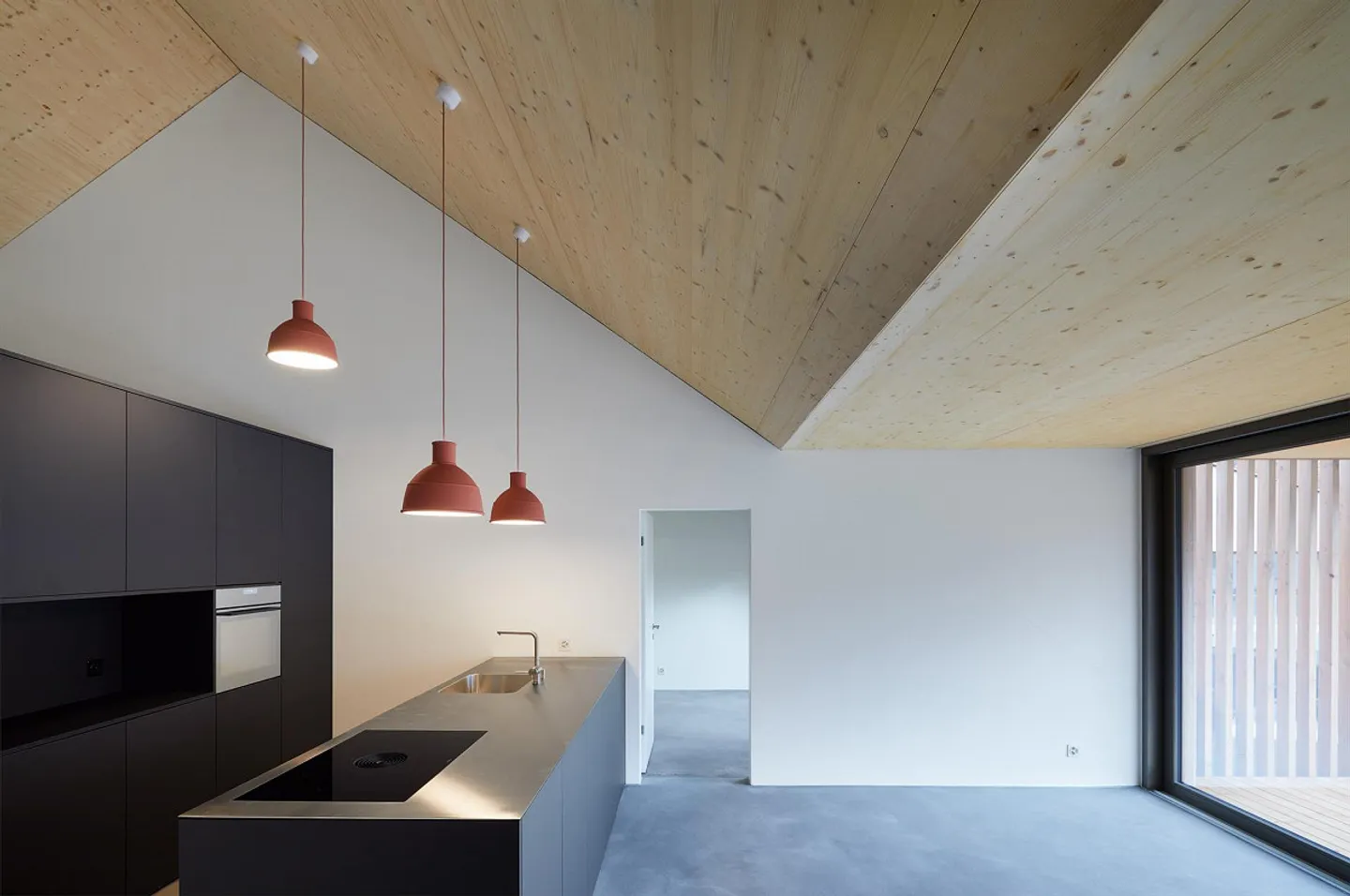 Welcome to your new home! - Photo 5 of 9