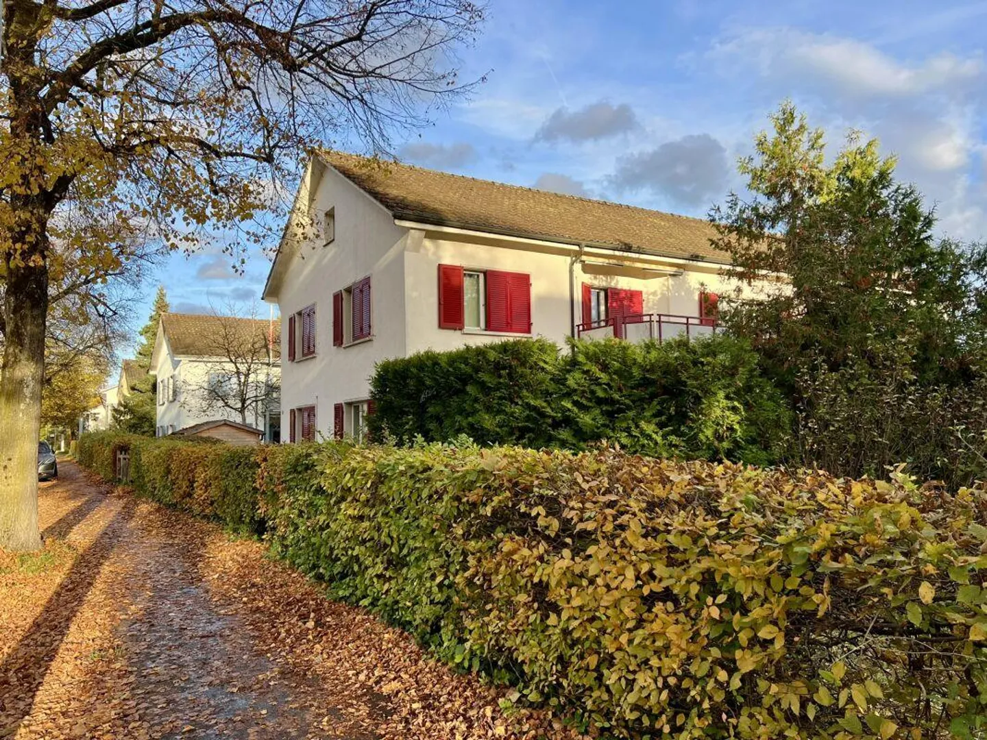 Investment property with well-maintained apartments - Photo 1 of 7