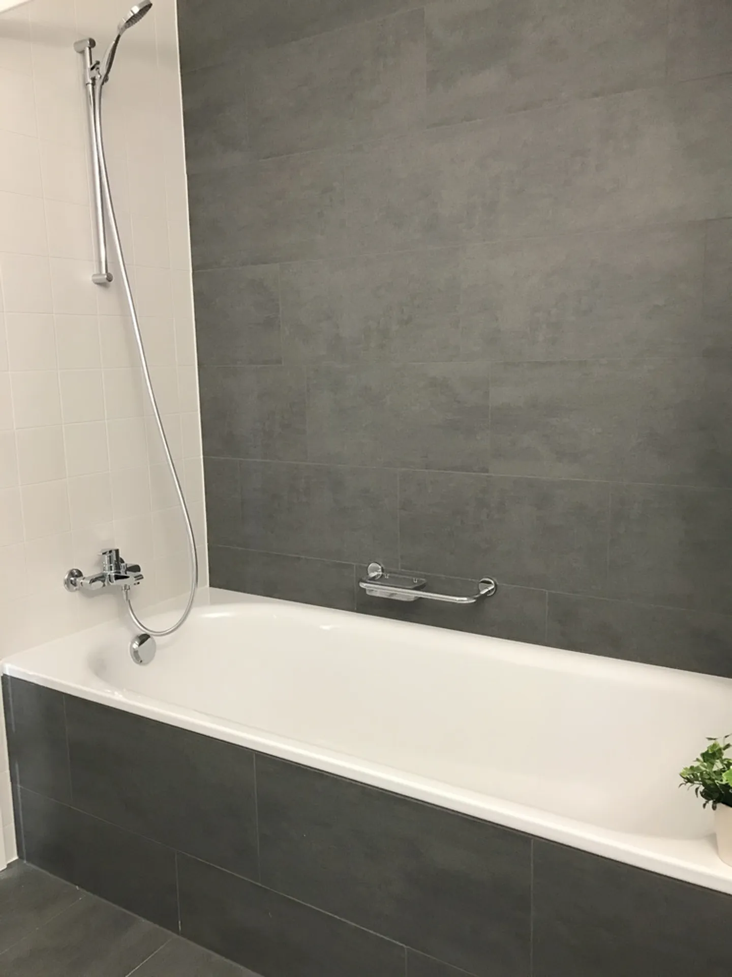 4.5-room apartment with balcony - Photo 11 of 12