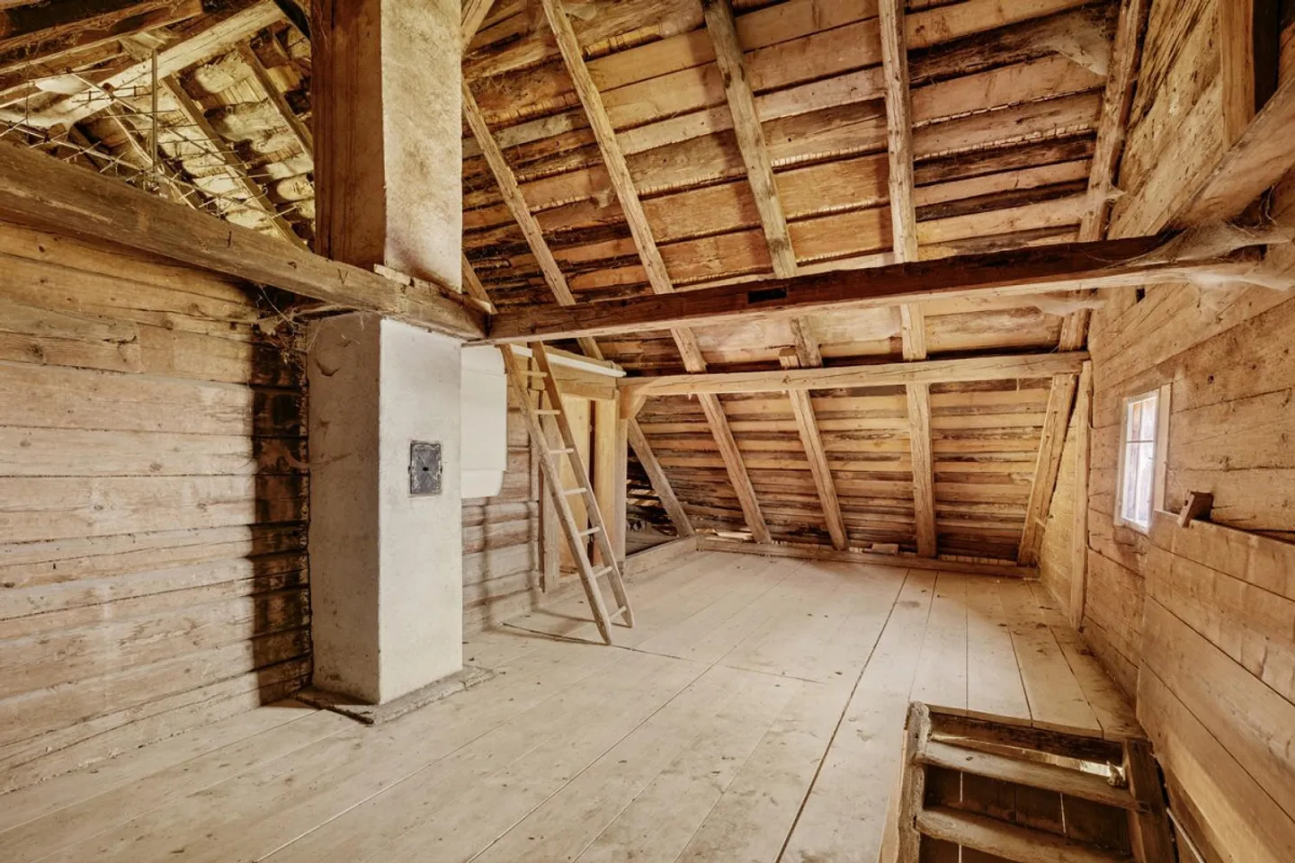 Ein Ort für neue Geschichten - Bauernhaus in einzigartiger Alleinlage - Photo 22 of 30