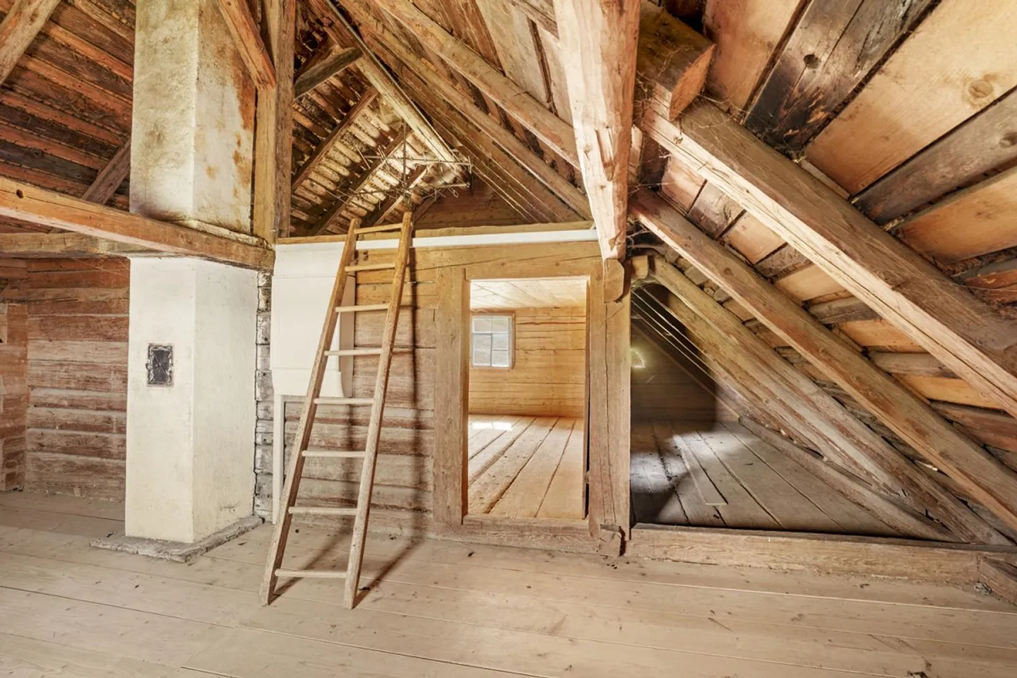 Ein Ort für neue Geschichten - Bauernhaus in einzigartiger Alleinlage - Photo 23 of 30