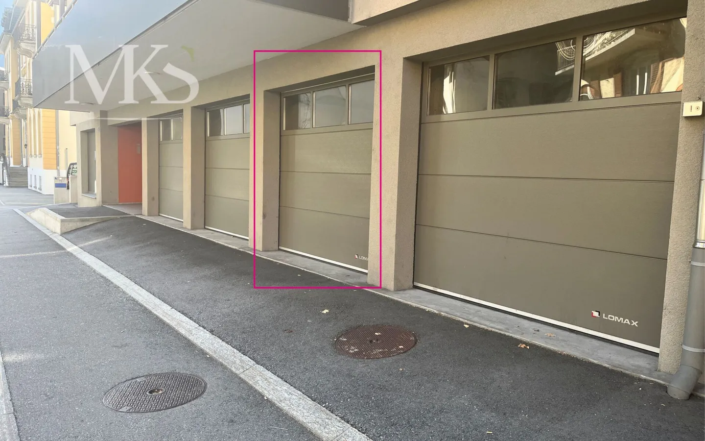 Double garage for rent in a central location in Naters - Photo 1 of 2