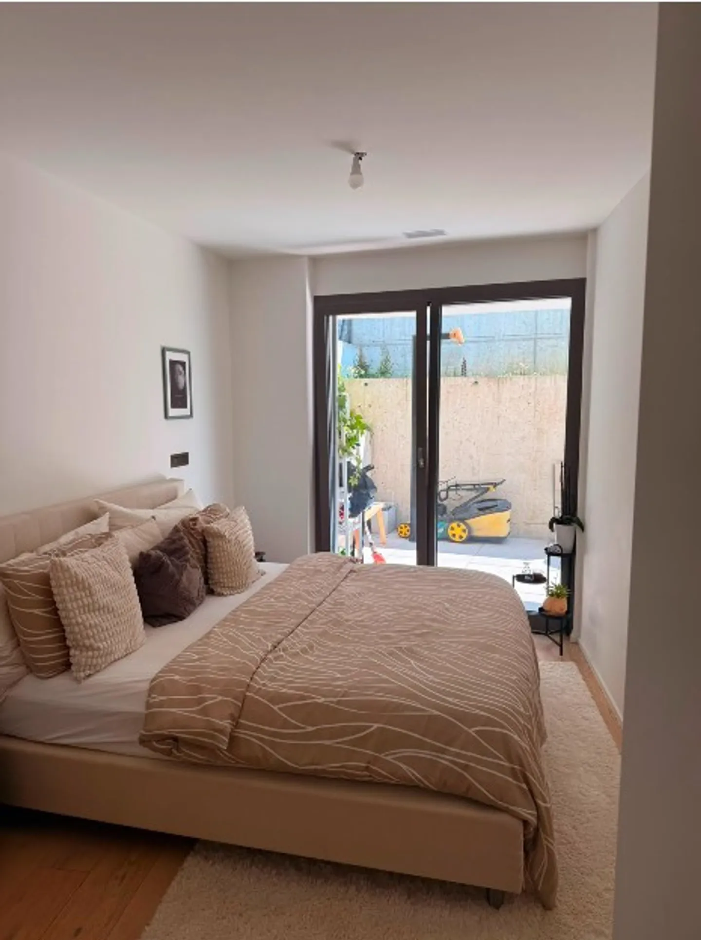 Sublime 3.5-room apartment with garden, terrace and view of Lake Geneva - Photo 9 of 11