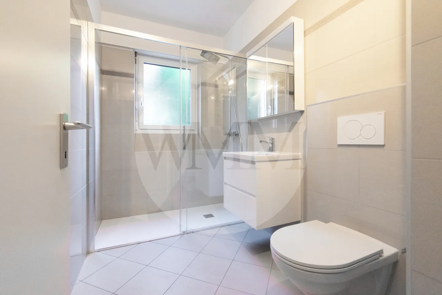 SPACIOUS 3.5 ROOMS RENOVATED IN BREGANZONA - Photo 12 of 15