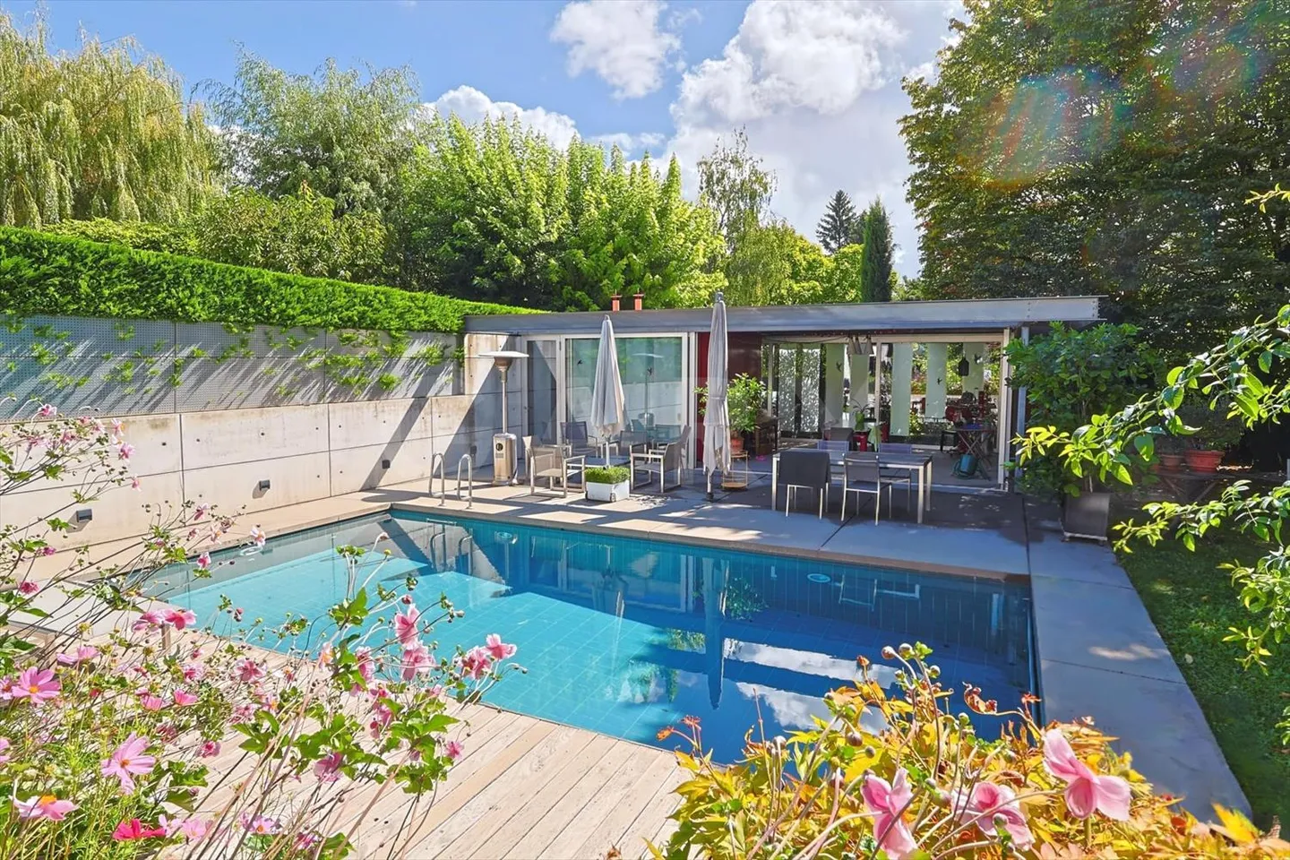 Maison contiguë - Photo 1 sur 1