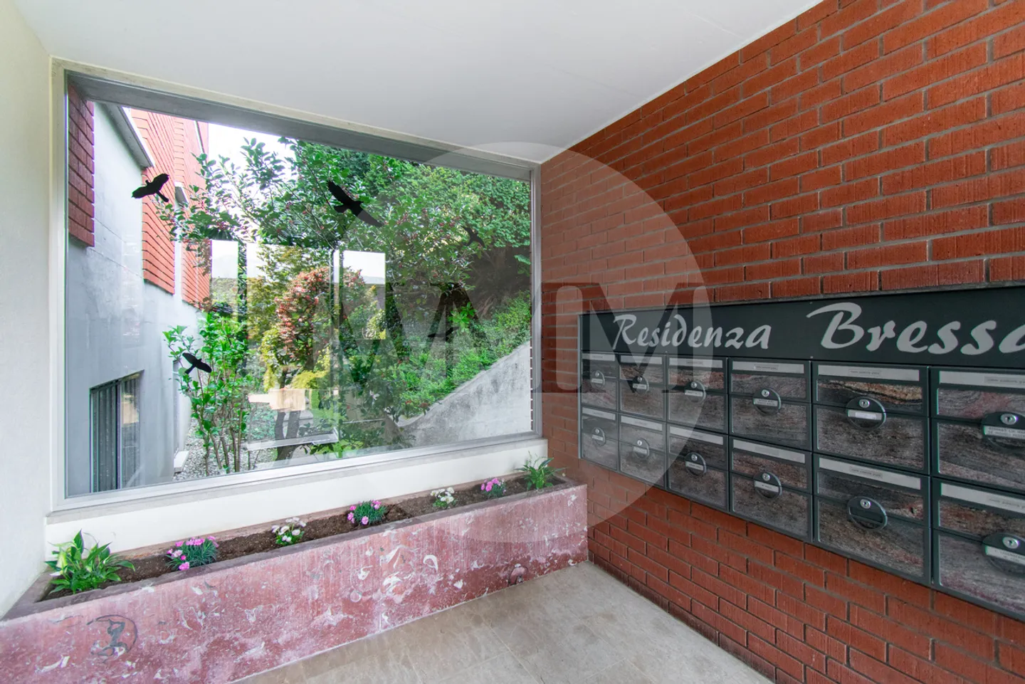 SPACIOUS 3.5 ROOMS RENOVATED IN BREGANZONA - Photo 14 of 15