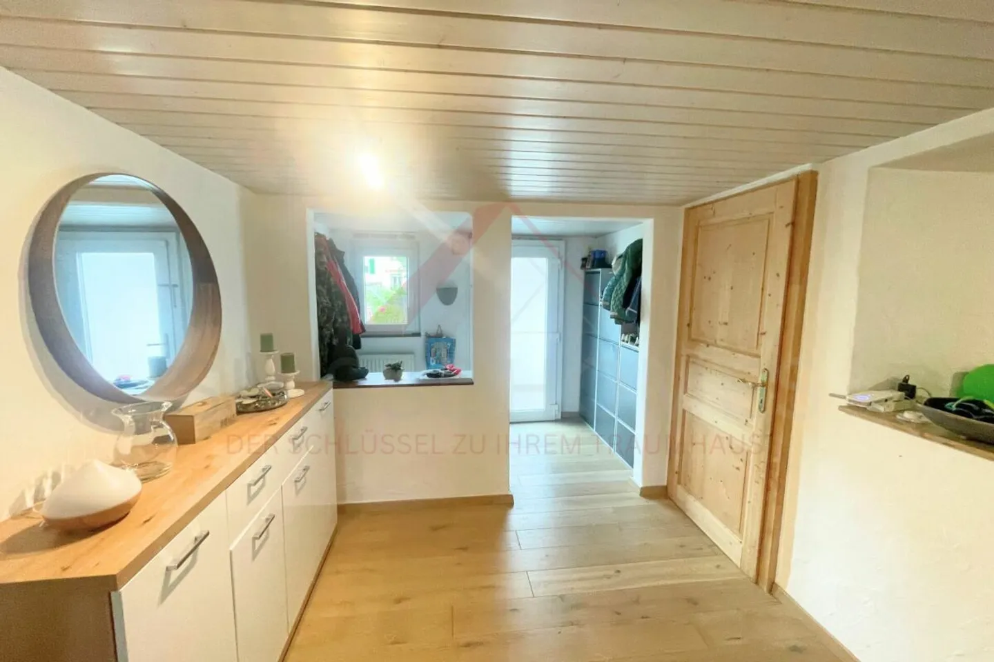 Stilvolles Haus für Grossfamilie: 14.5 Zimmer, Harmonie & Privatsphäre - Foto 6 von 23